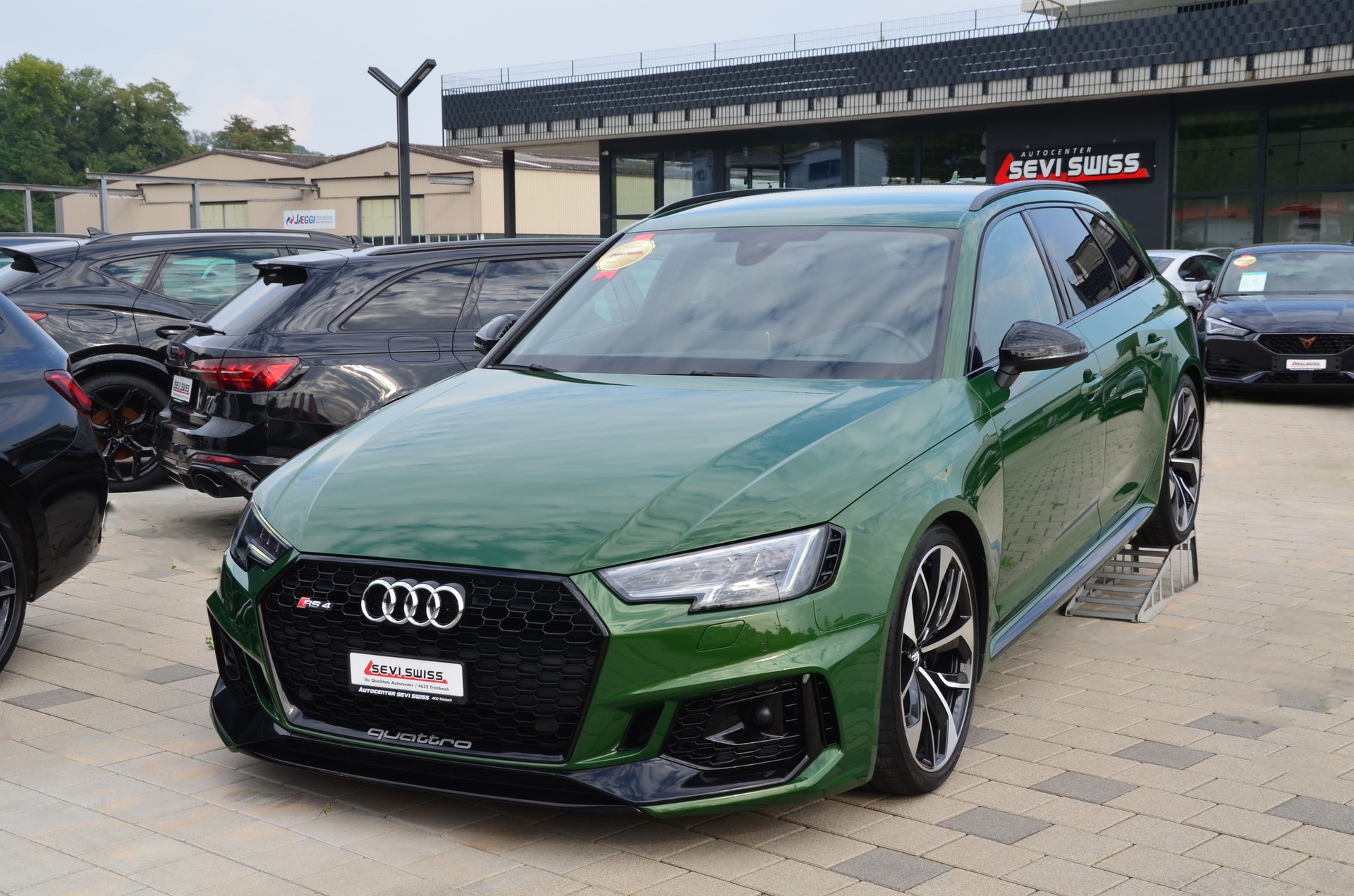 AUDI RS4 Avant 2.9 TFSI quattro tiptronic*Ab MFK,1 Jahr oder 20'000km Garantie*-image-11