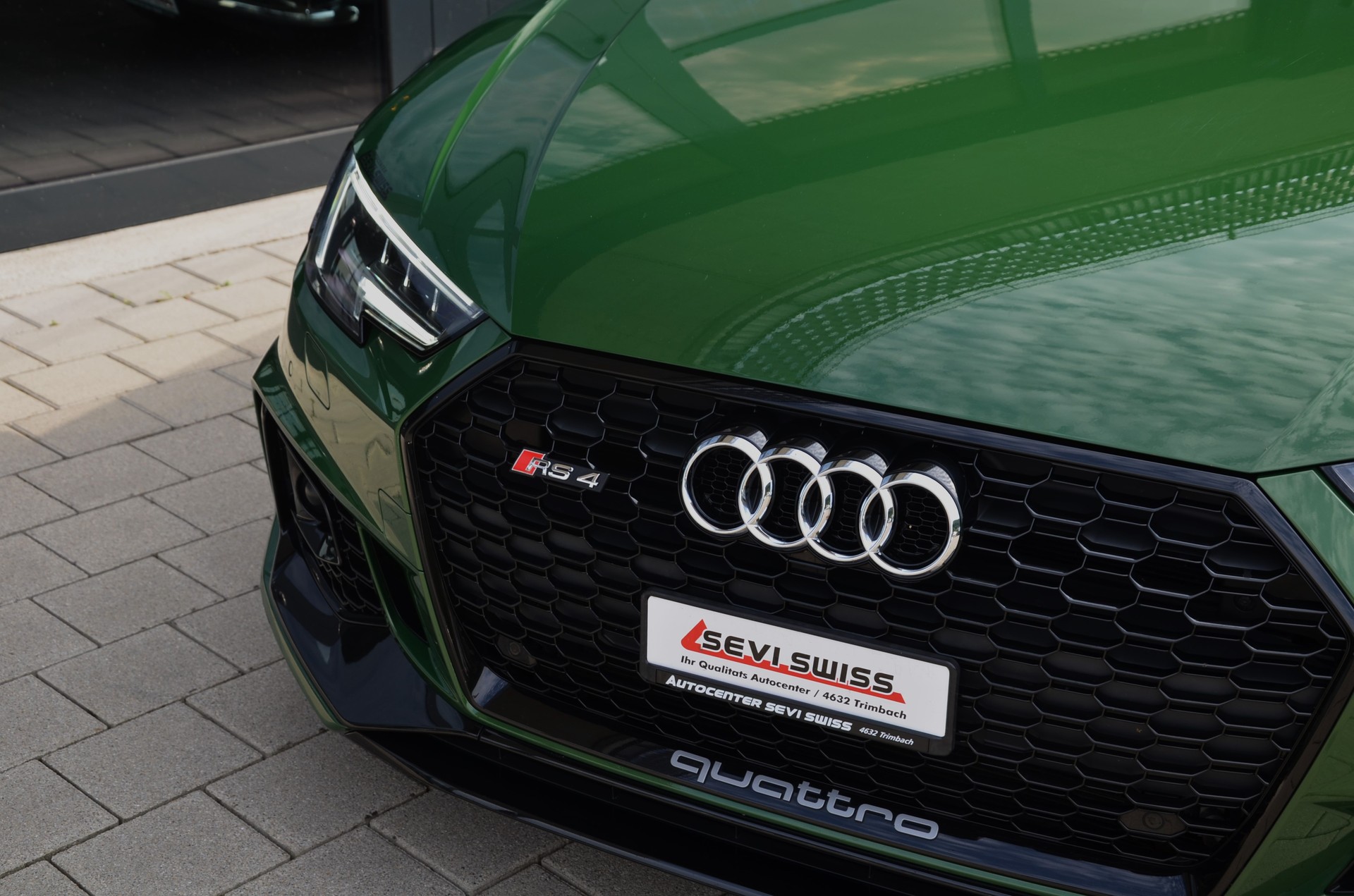 AUDI RS4 Avant 2.9 TFSI quattro tiptronic*Ab MFK,1 Jahr oder 20'000km Garantie*-image-12