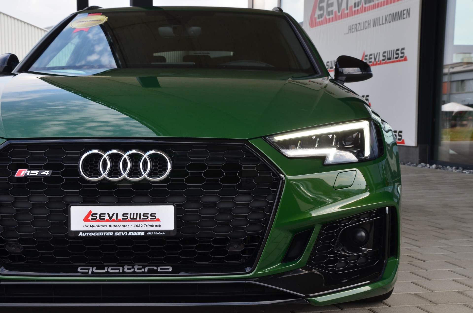 AUDI RS4 Avant 2.9 TFSI quattro tiptronic*Ab MFK,1 Jahr oder 20'000km Garantie*-image-8