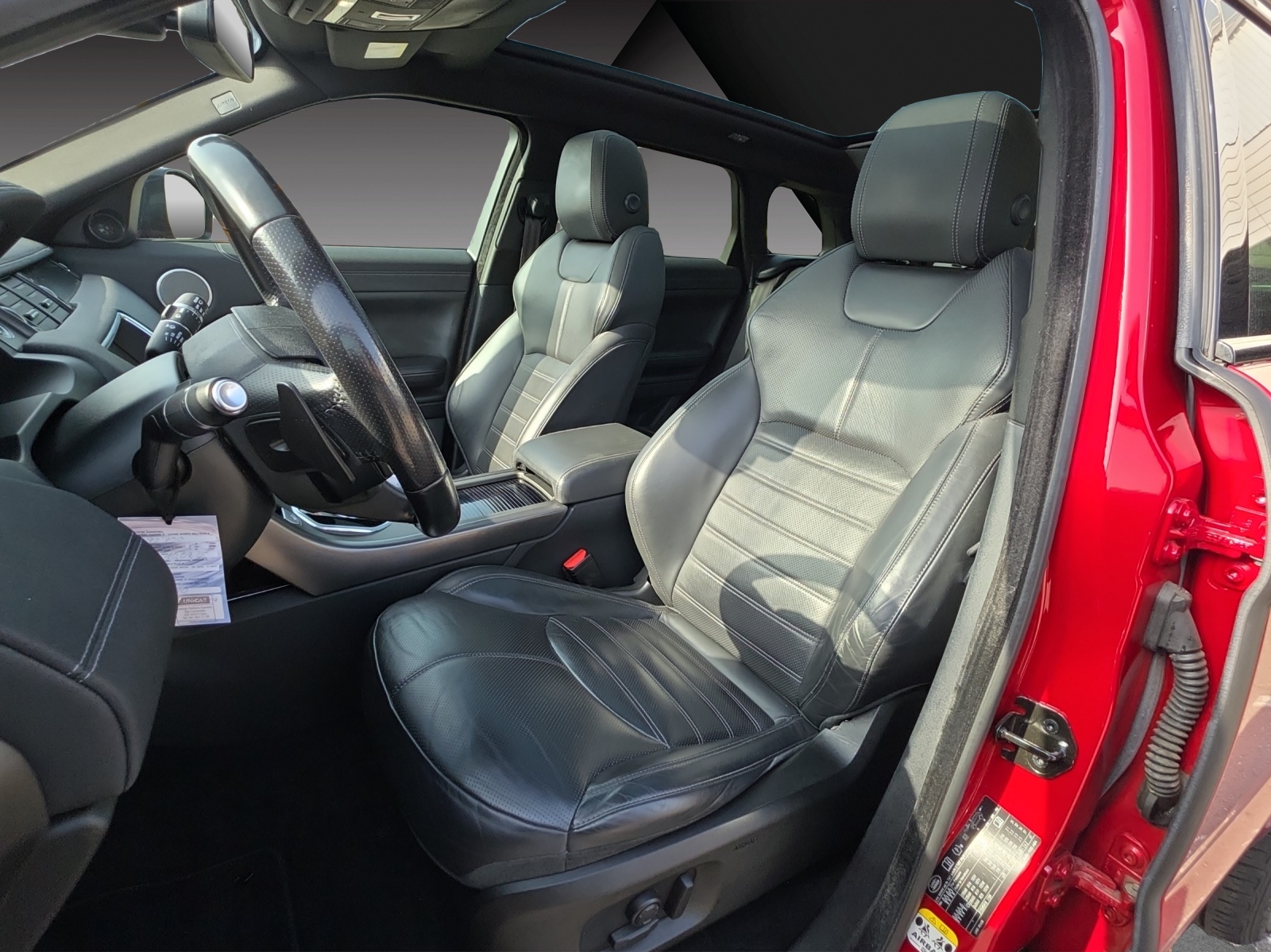 LAND ROVER Range Rover Evoque 2.0 SD4 SE Dynamic AT9-image-14