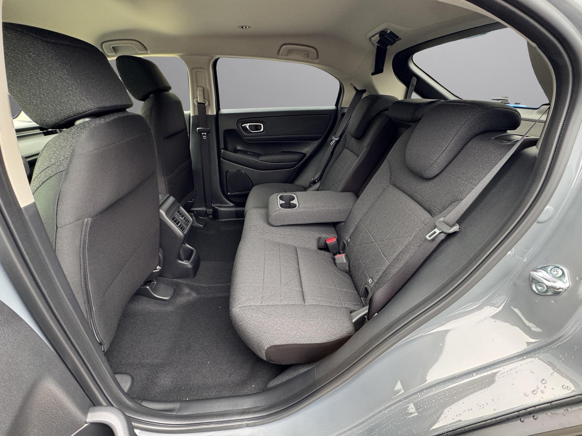 HONDA HR-V 1.5 i-MMD Elegance-image-14
