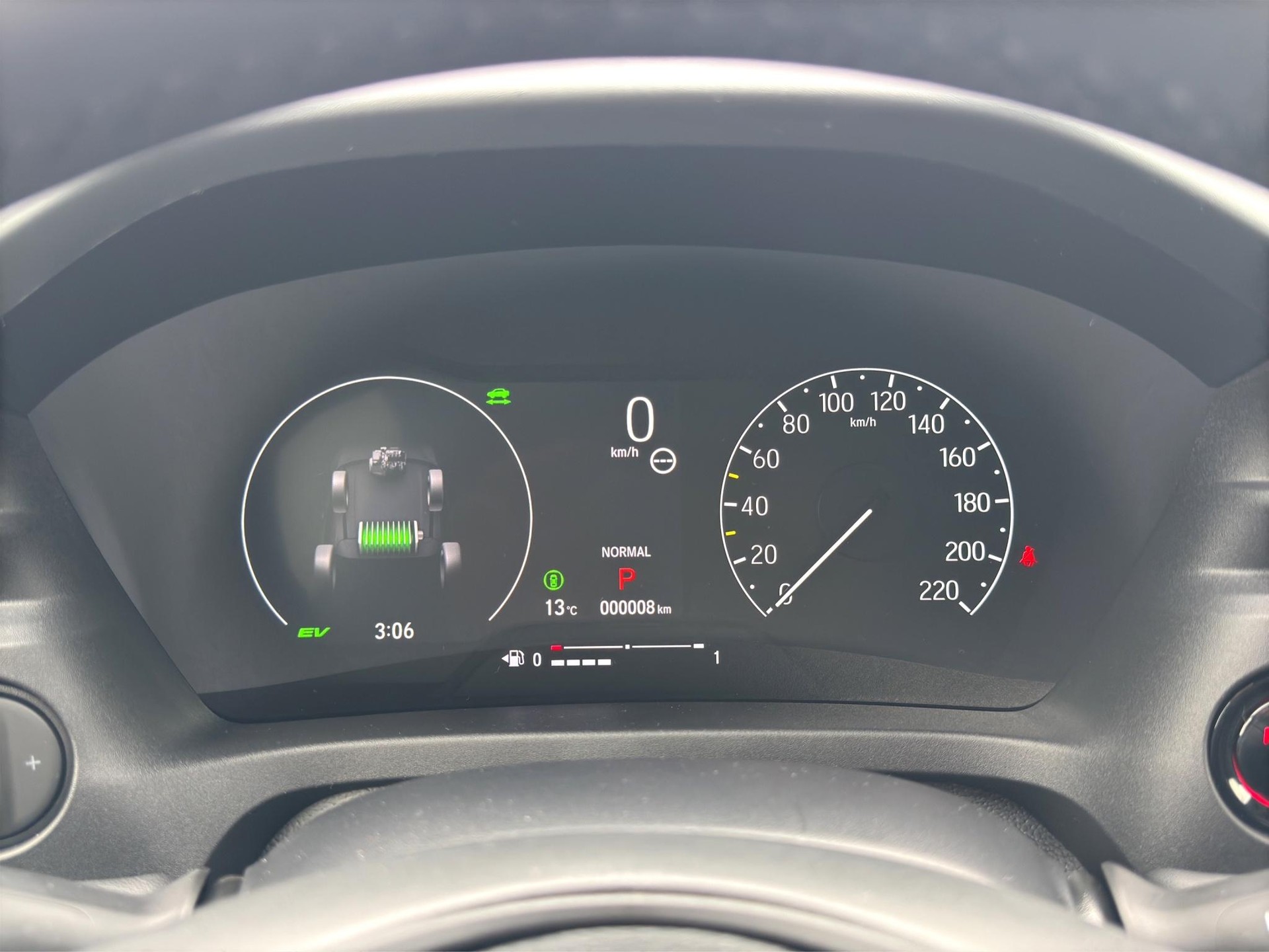 HONDA HR-V 1.5 i-MMD Elegance-image-12