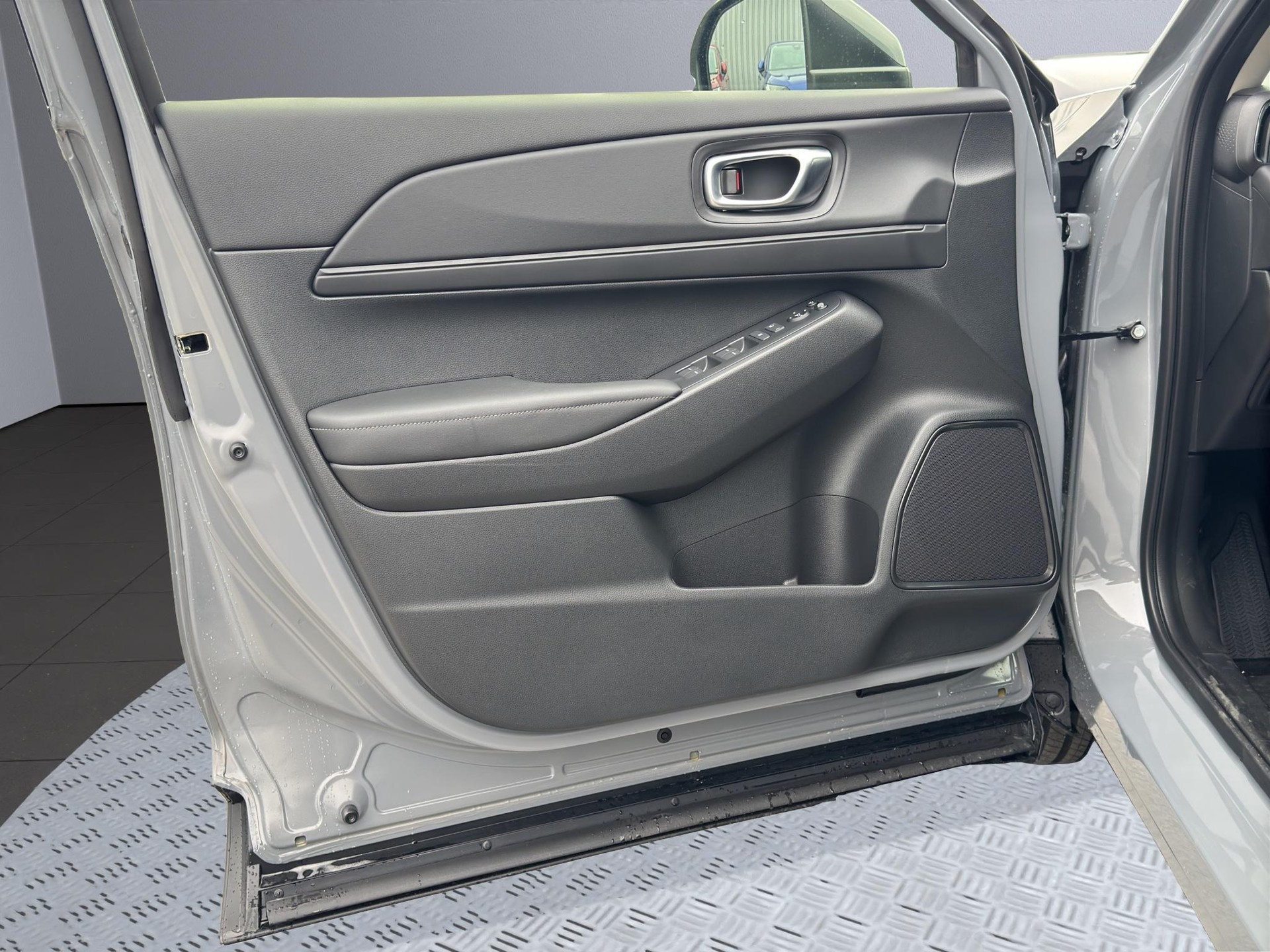 HONDA HR-V 1.5 i-MMD Elegance-image-20