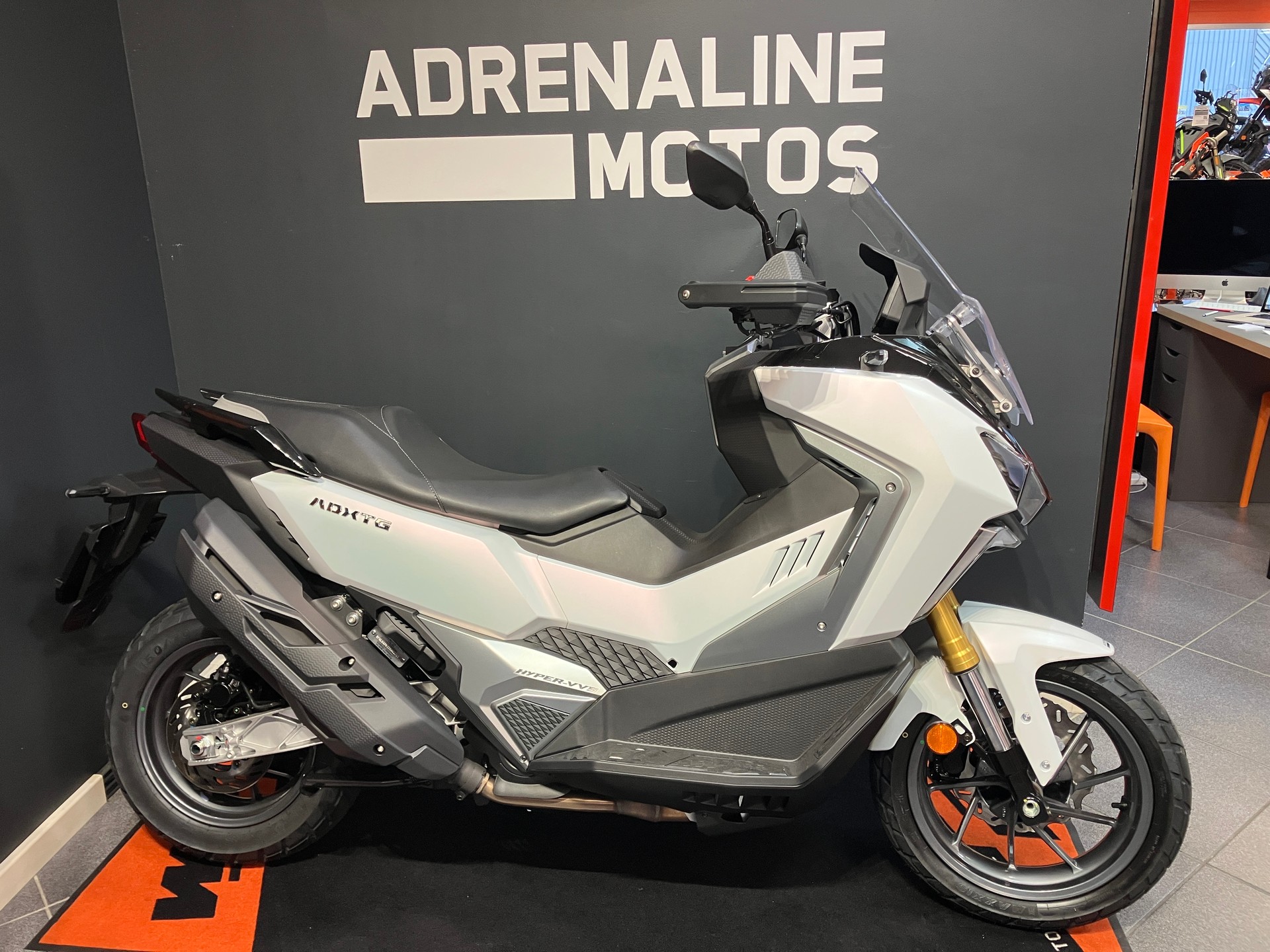 SYM ADXTG 400