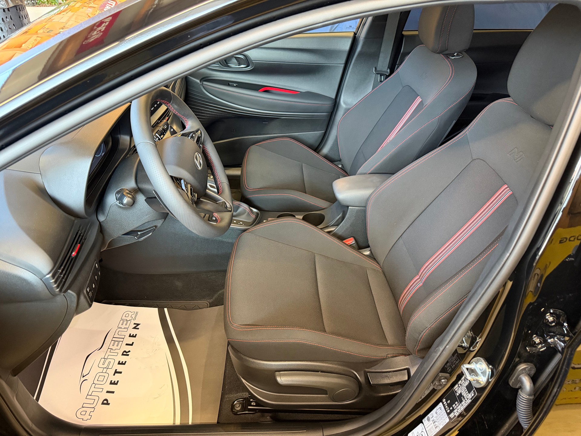HYUNDAI "N-LINE" i20 1.0 T-GDi N-Line "SPORT N-LINE" CH WAGEN "AUTOMAT" TOP AUSSTATTUNG !!-image-3