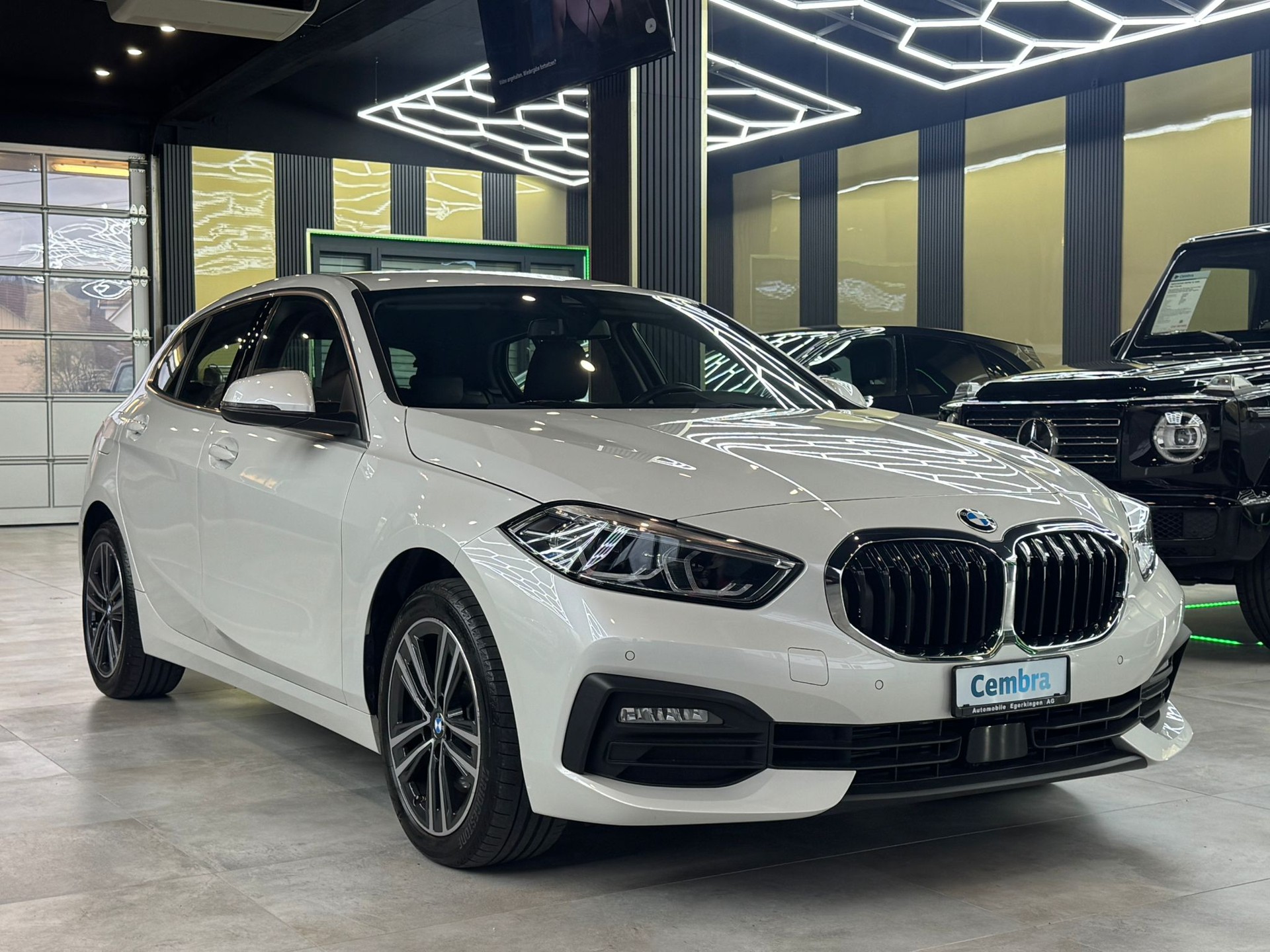 BMW 118d Steptronic-image-2