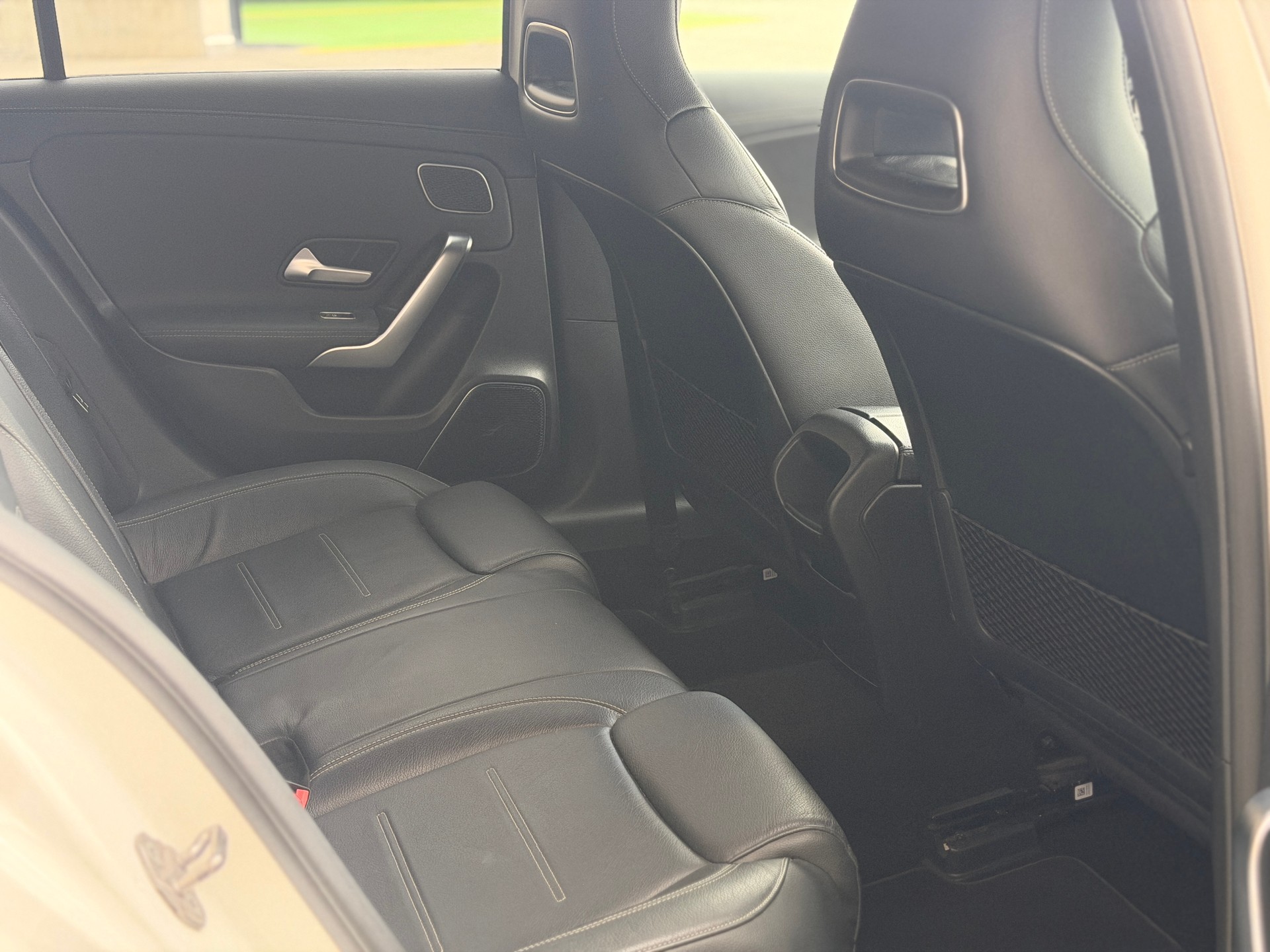 MERCEDES-BENZ A 35 AMG 4Matic Speedshift-image-20