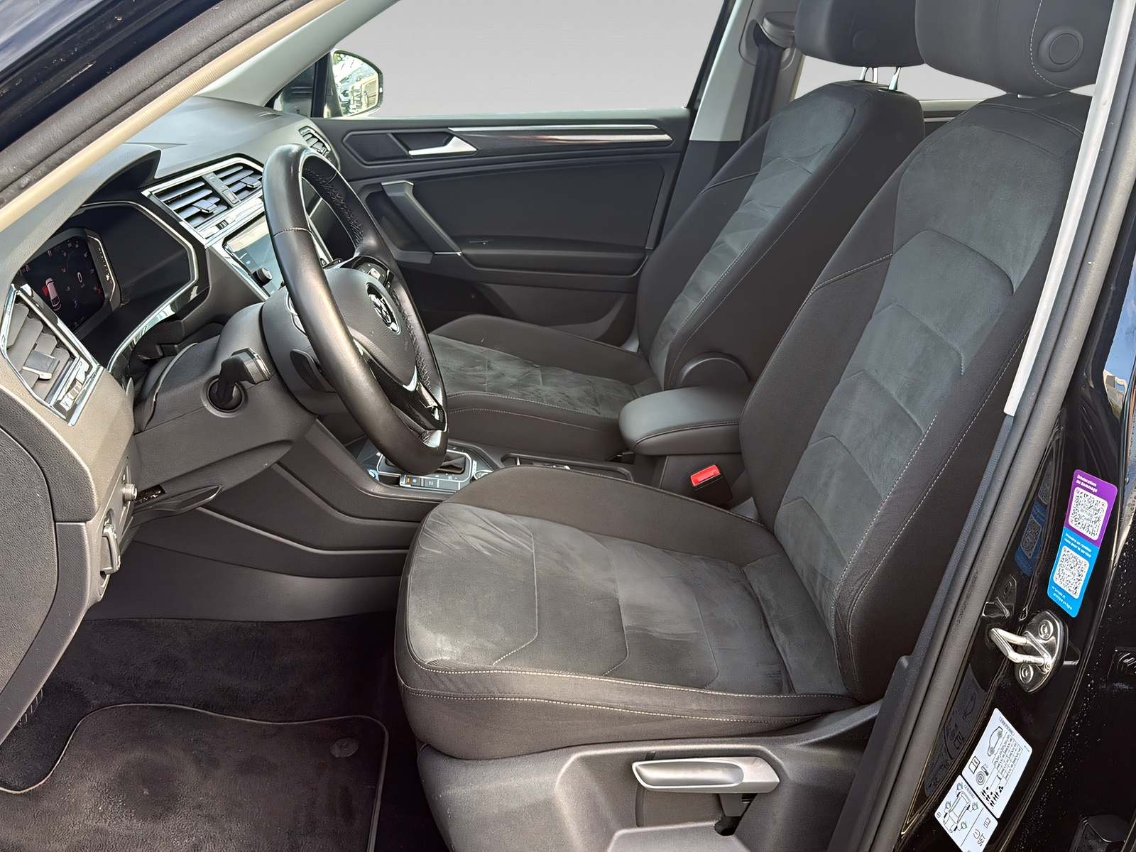VW Tiguan Allspace 2.0TSI Highline 4Motion DSG-image-12