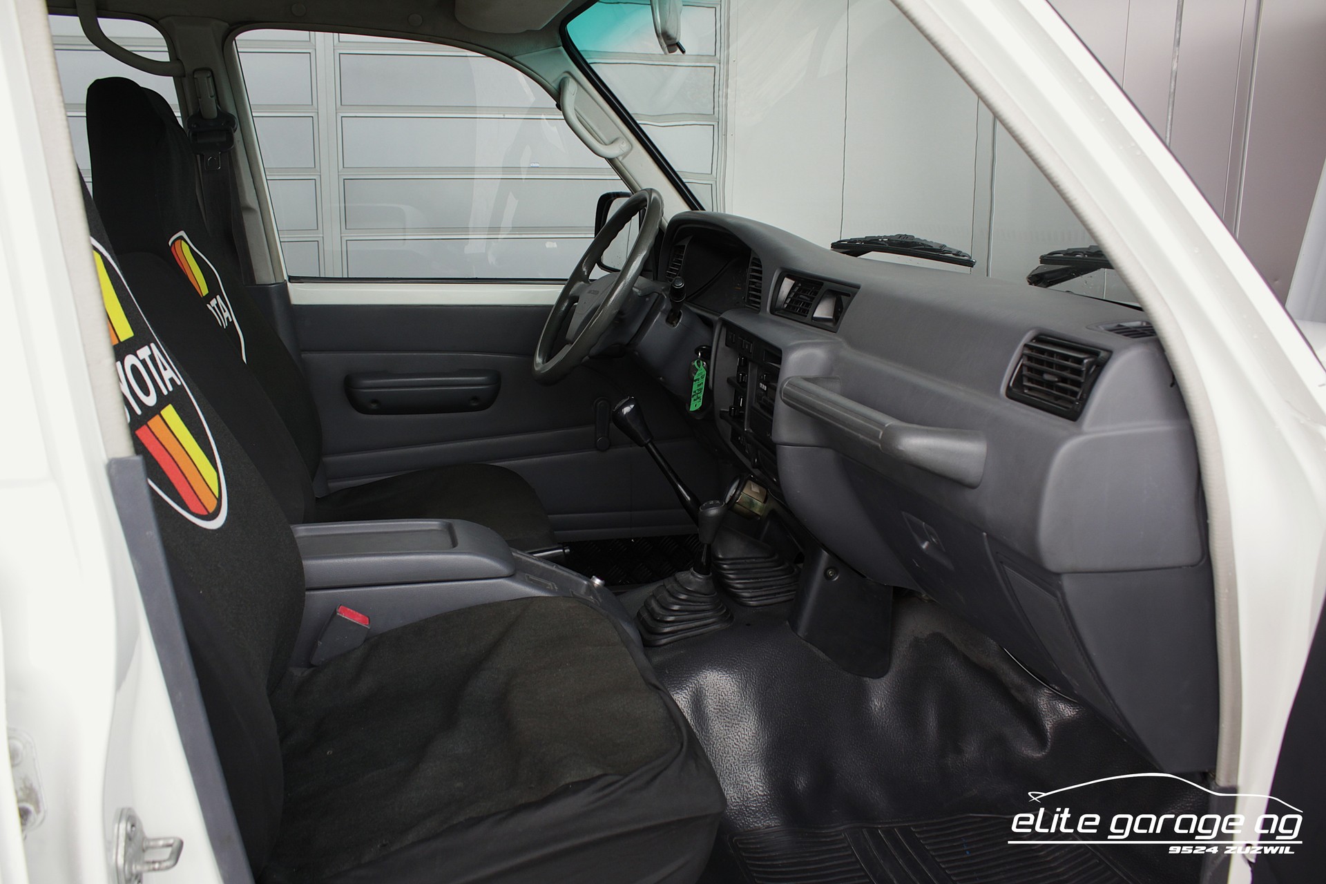 TOYOTA Land Cruiser HDJ80 4.2 TDI-image-14