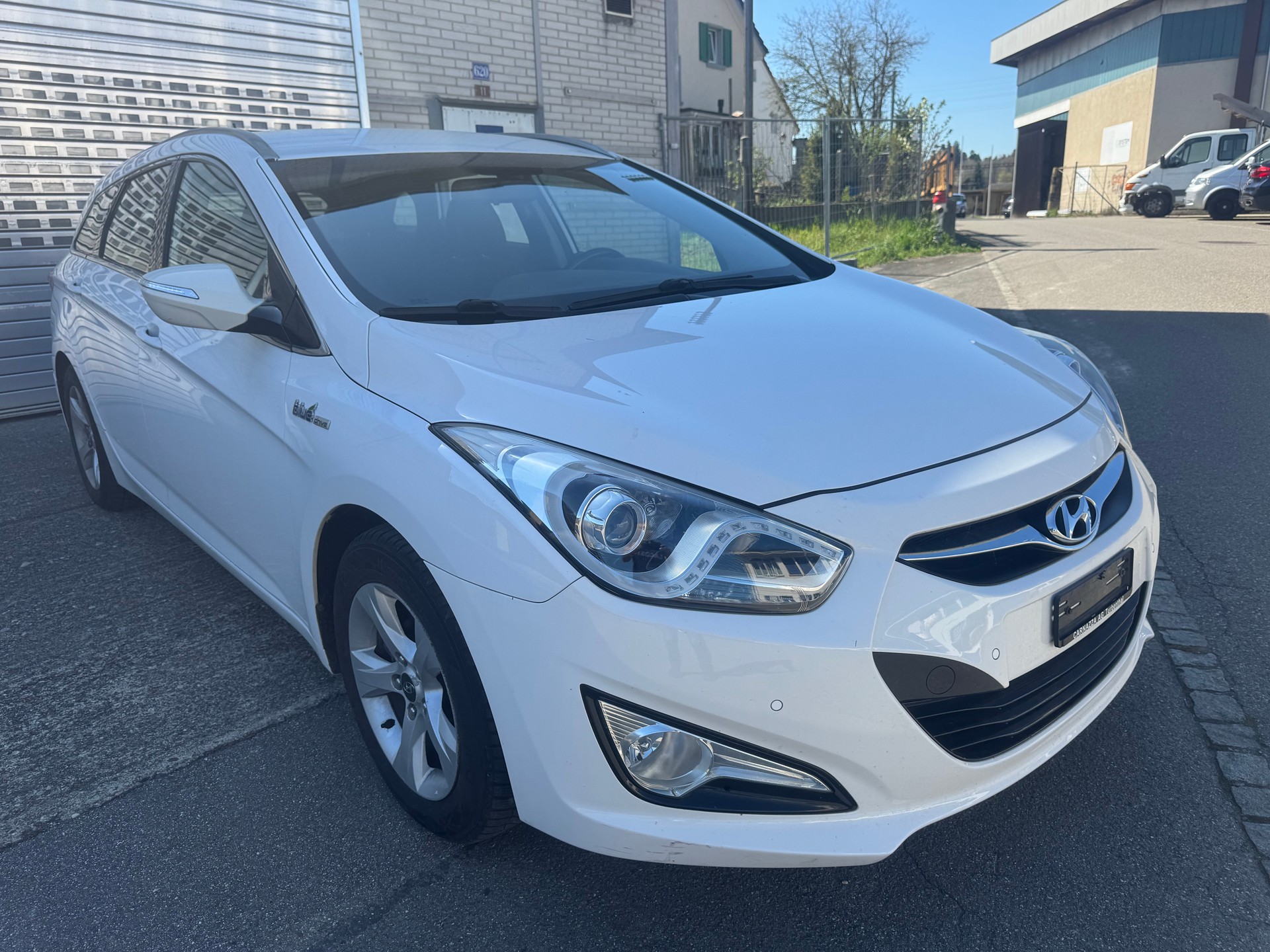 HYUNDAI i40 Wagon 1.7 CRDI ISG Comfort-image-2