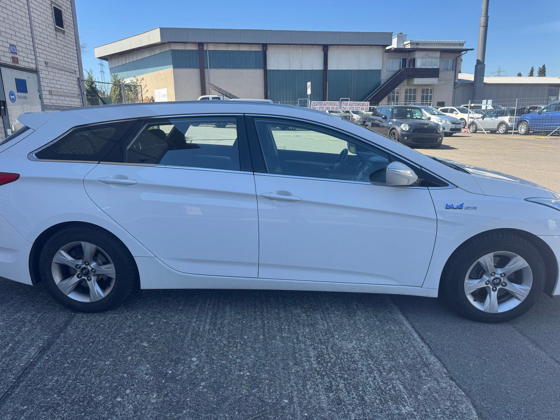 HYUNDAI i40 Wagon 1.7 CRDI ISG Comfort-image-3