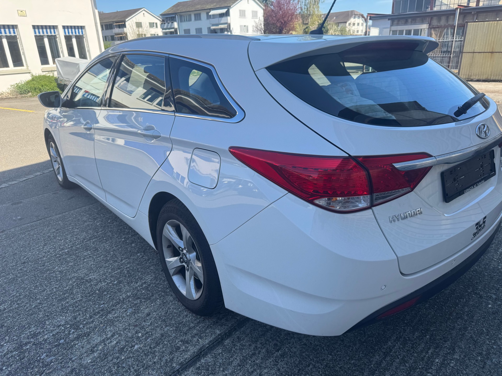 HYUNDAI i40 Wagon 1.7 CRDI ISG Comfort-image-6