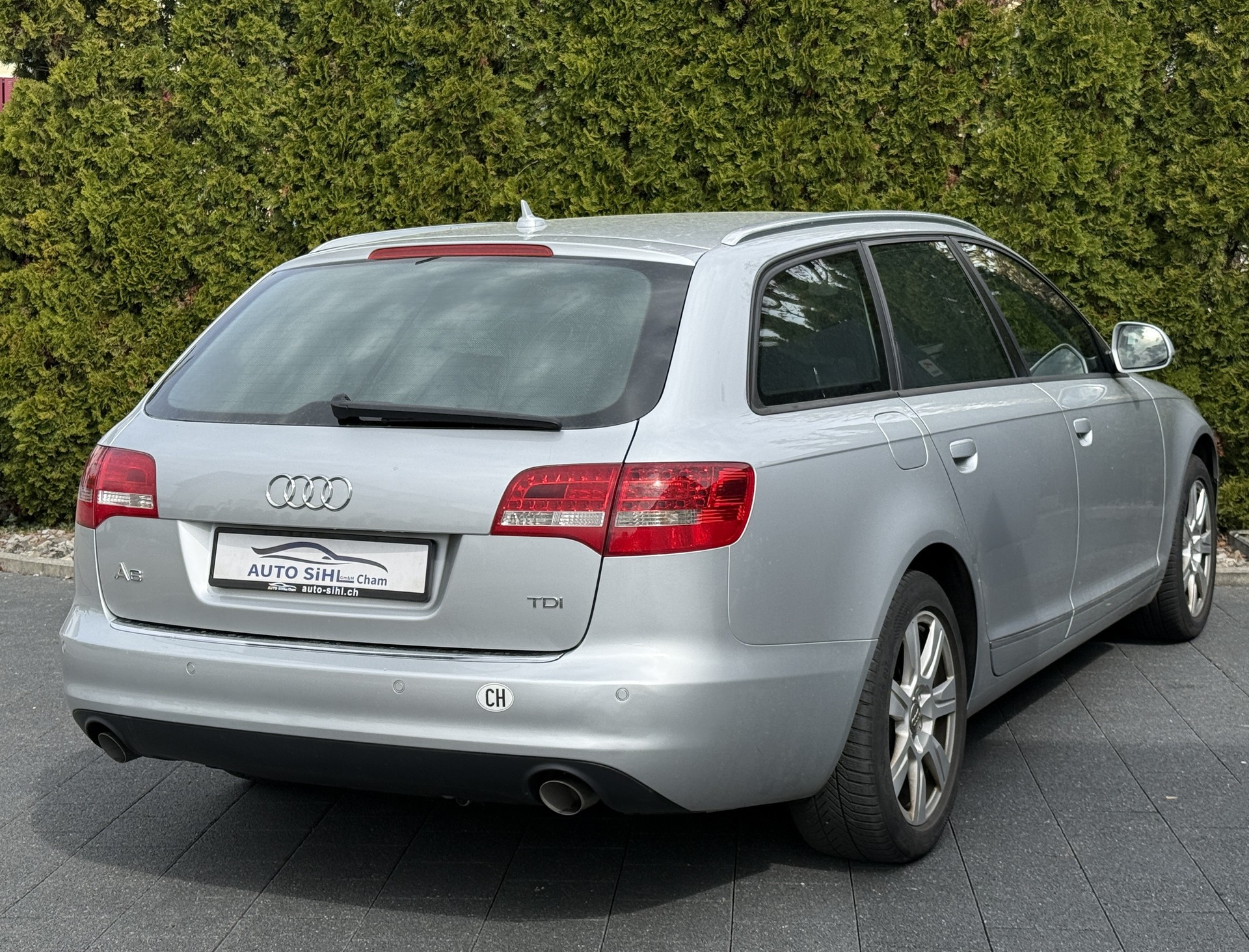 AUDI A6 Avant 2.0 TDIe multitronic-image-11