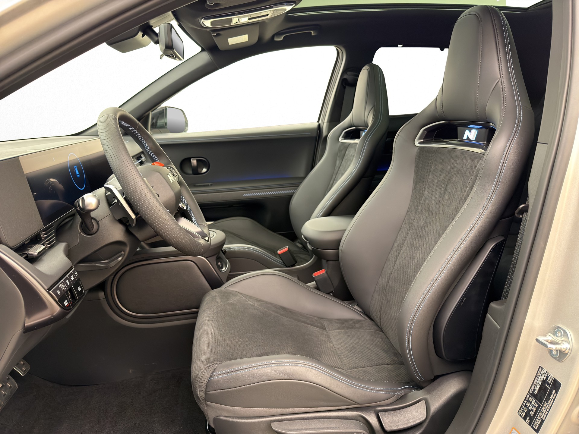 HYUNDAI Ioniq 5 N Electric 4WD Glass roof-image-6