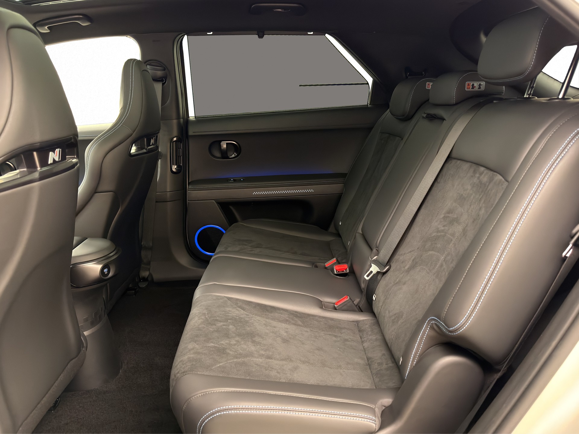 HYUNDAI Ioniq 5 N Electric 4WD Glass roof-image-11