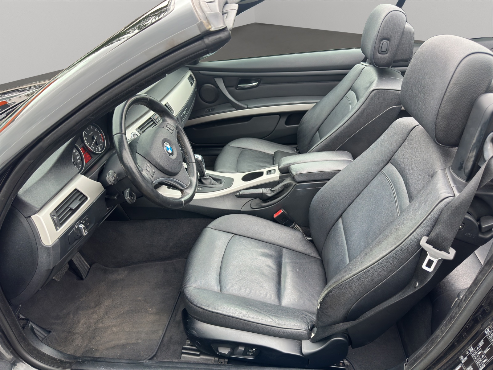 BMW 325i Cabriolet Steptronic-image-9