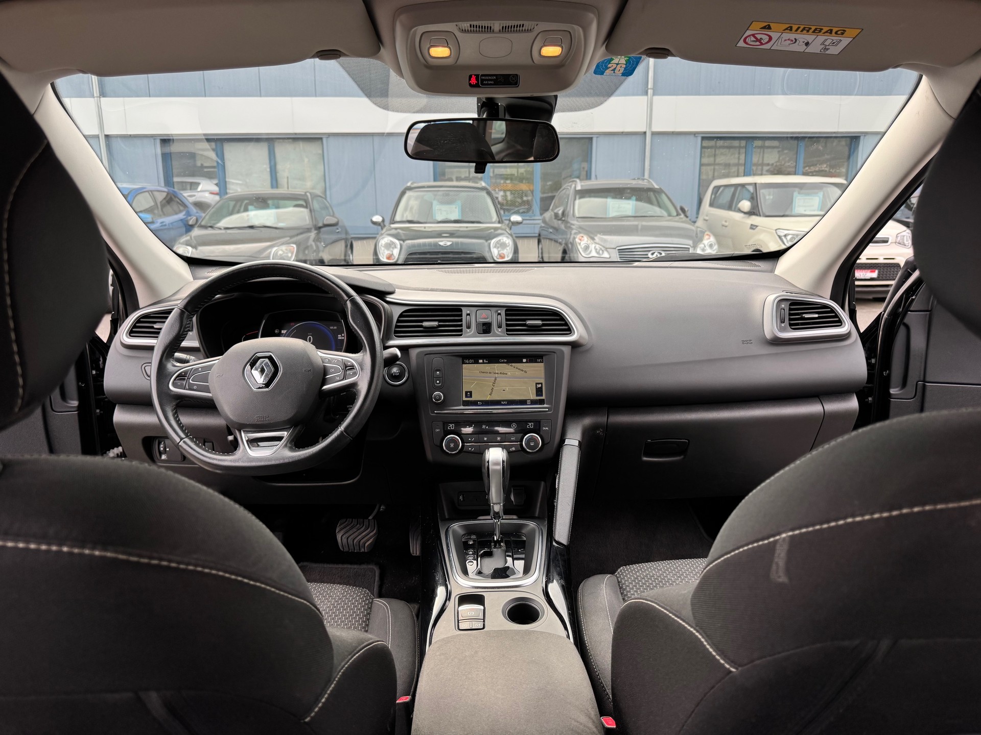 RENAULT Kadjar 1.2 16V Turbo Intens EDC-image-10