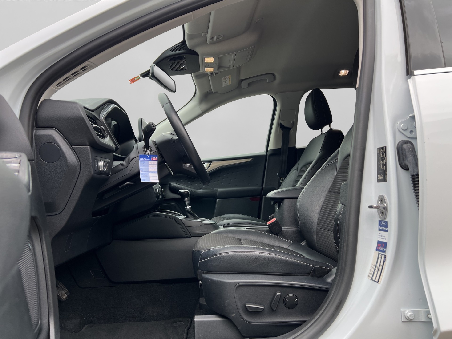 FORD Kuga 2.0 EcoBlue Hybrid Titanium 2WD-image-7
