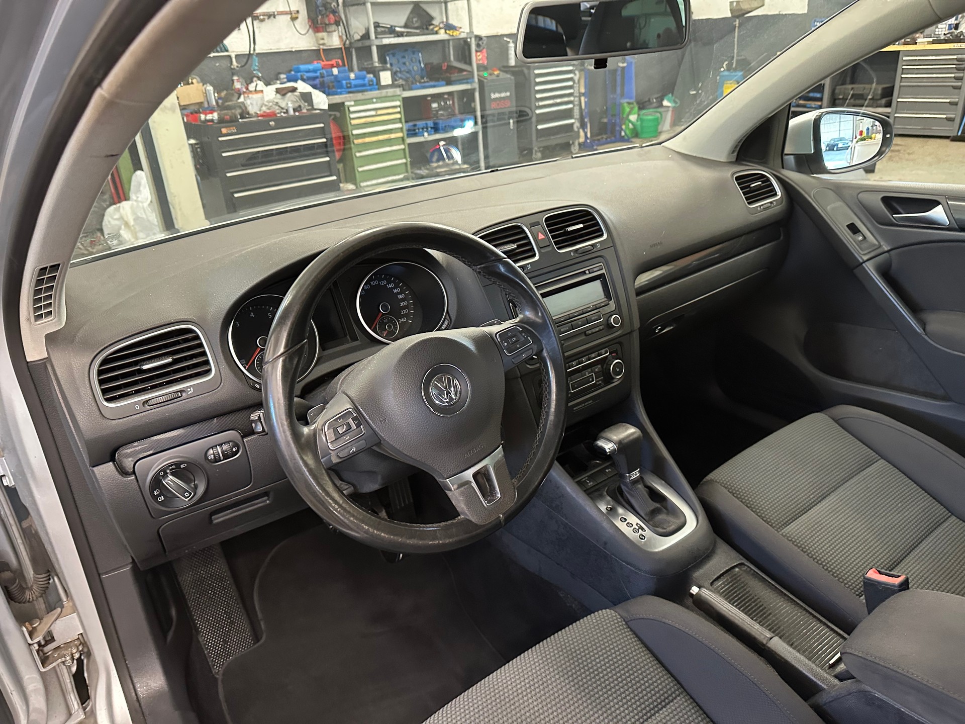 VW Golf 1.2 TSI Team-image-9