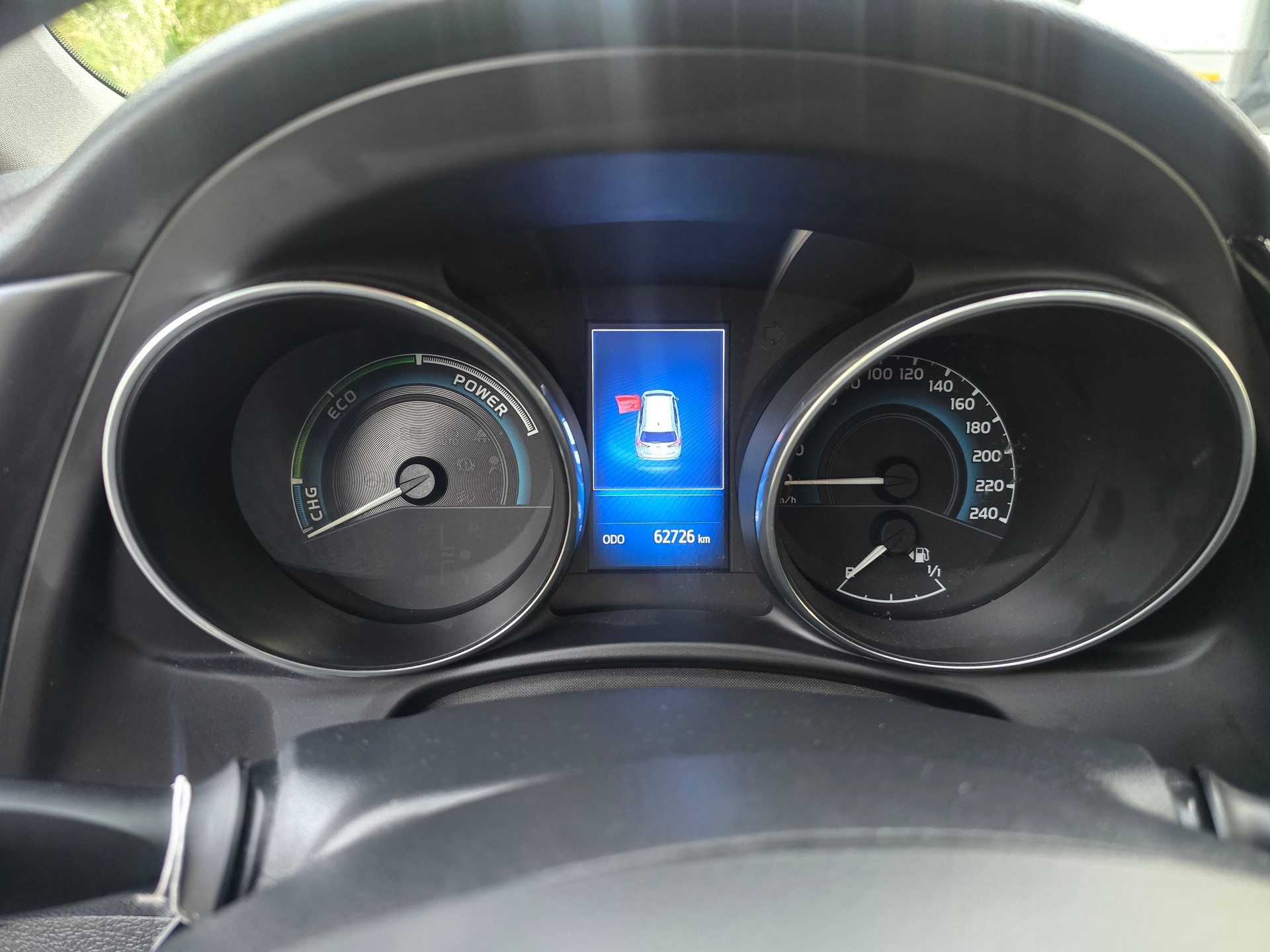 TOYOTA Auris Touring Sports 1.8 HSD Trend e-CVT-image-20