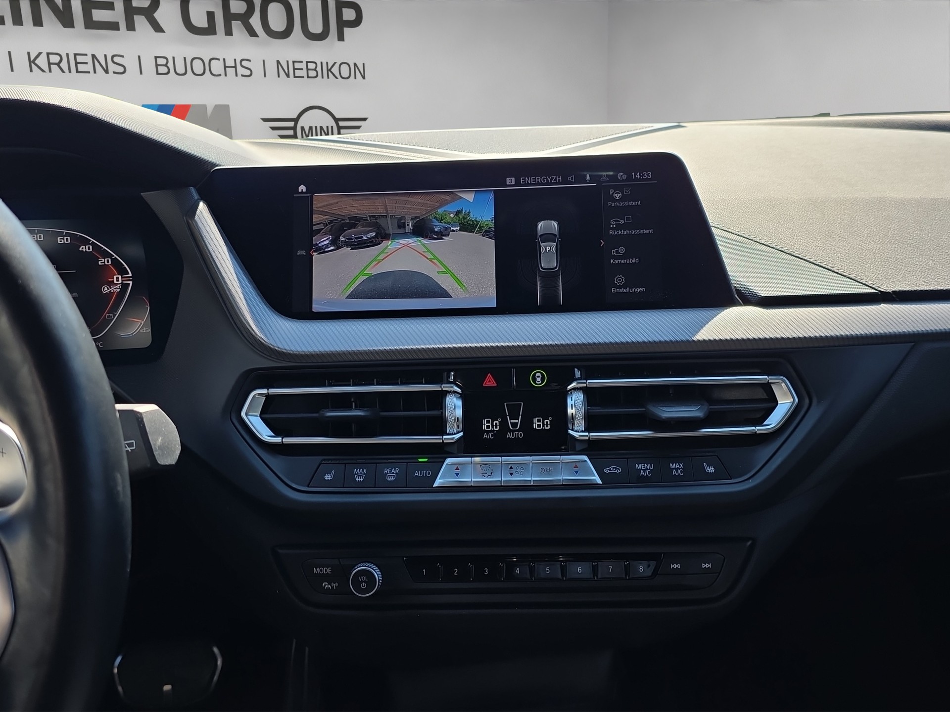 BMW M135i xDrive Steptronic-image-11