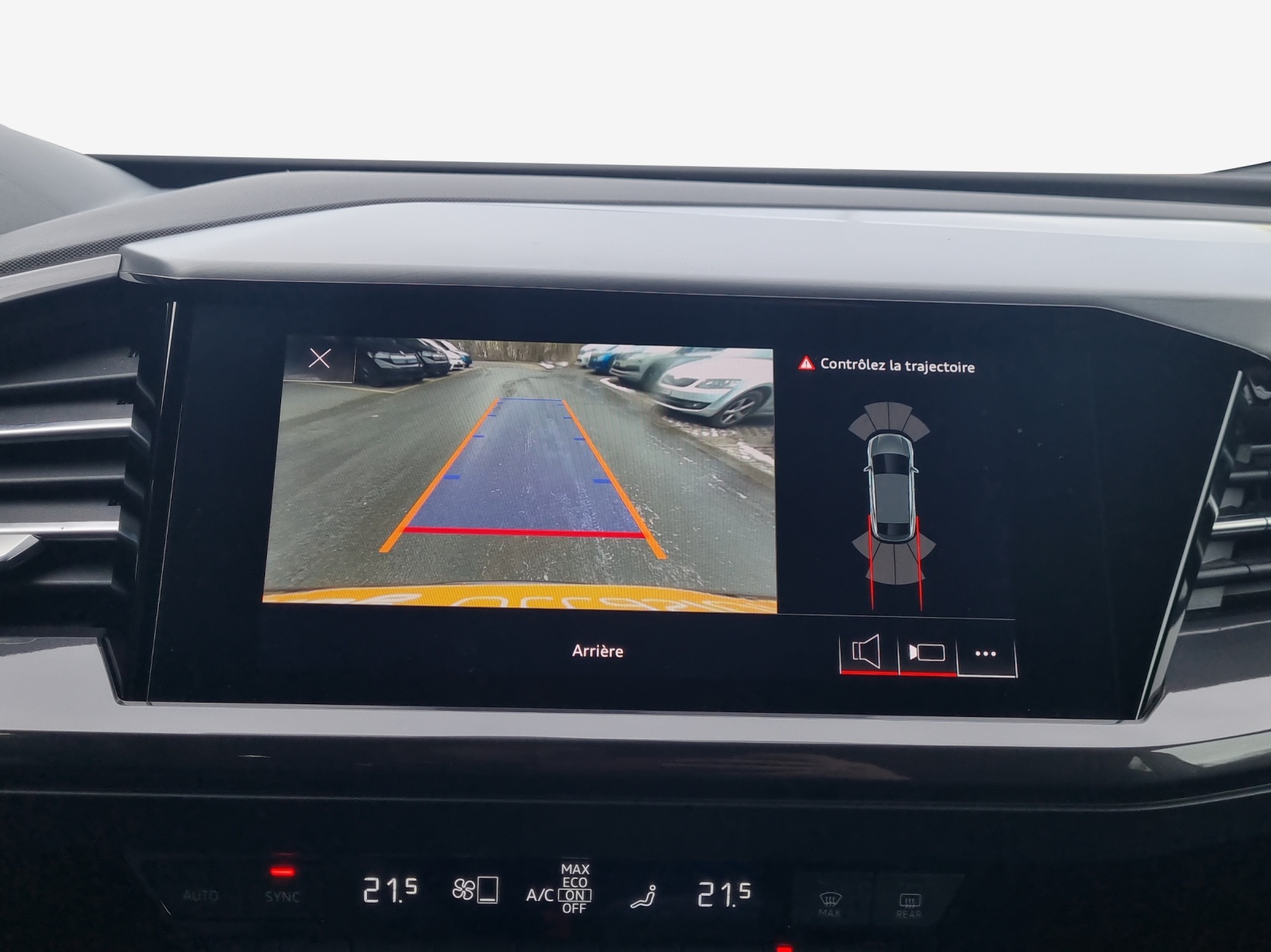 AUDI Q4 Sportback e-tron 50 quattro-image-14