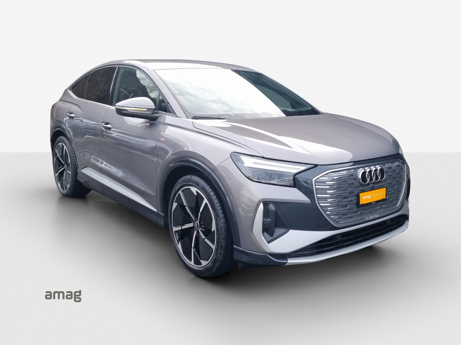 AUDI Q4 Sportback e-tron 50 quattro-image-6