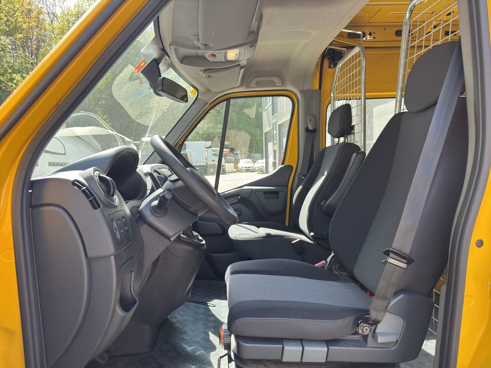 RENAULT Master T35 2.3dCi 130 L3H2-image-7