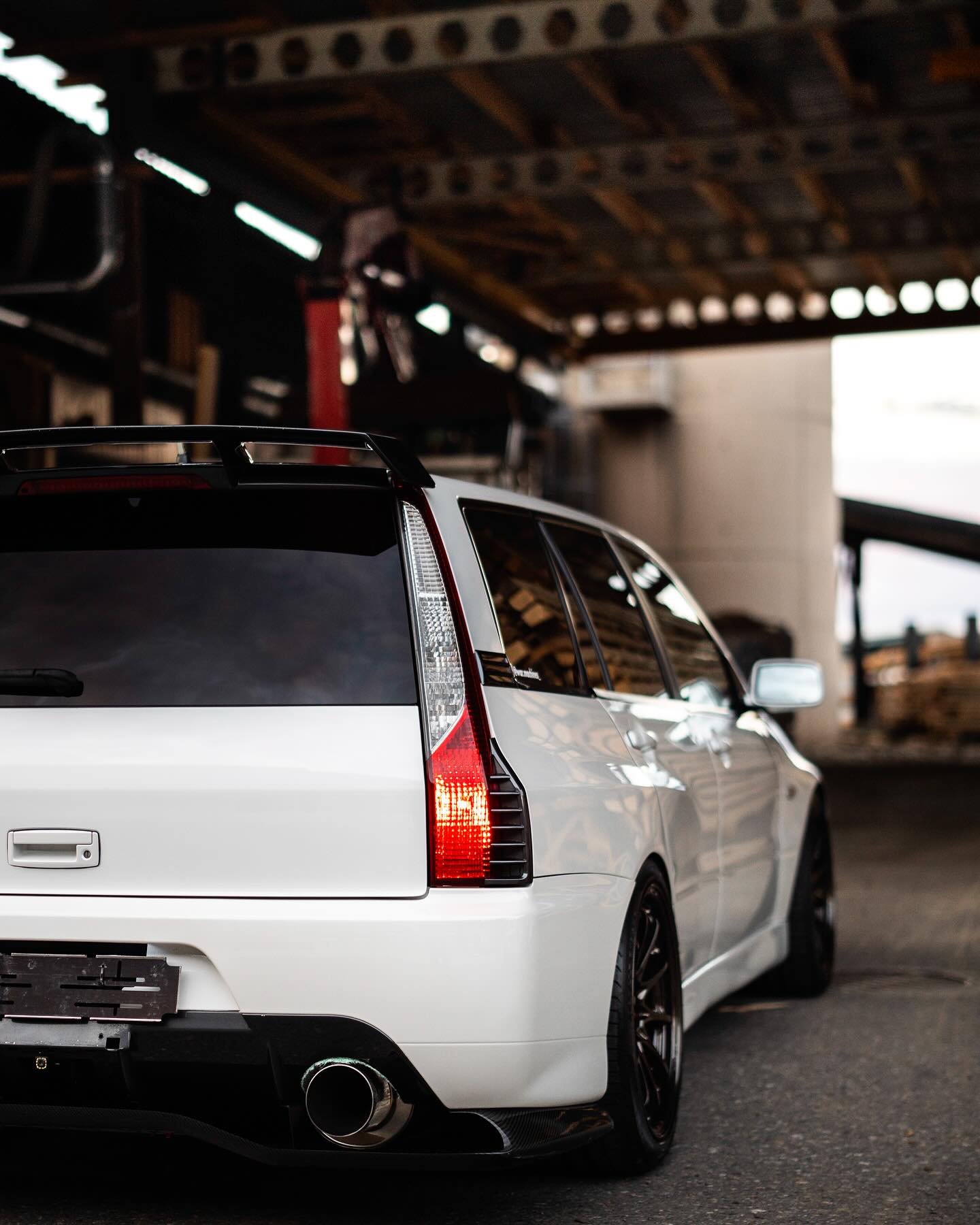MITSUBISHI EVO Wagon-image-6