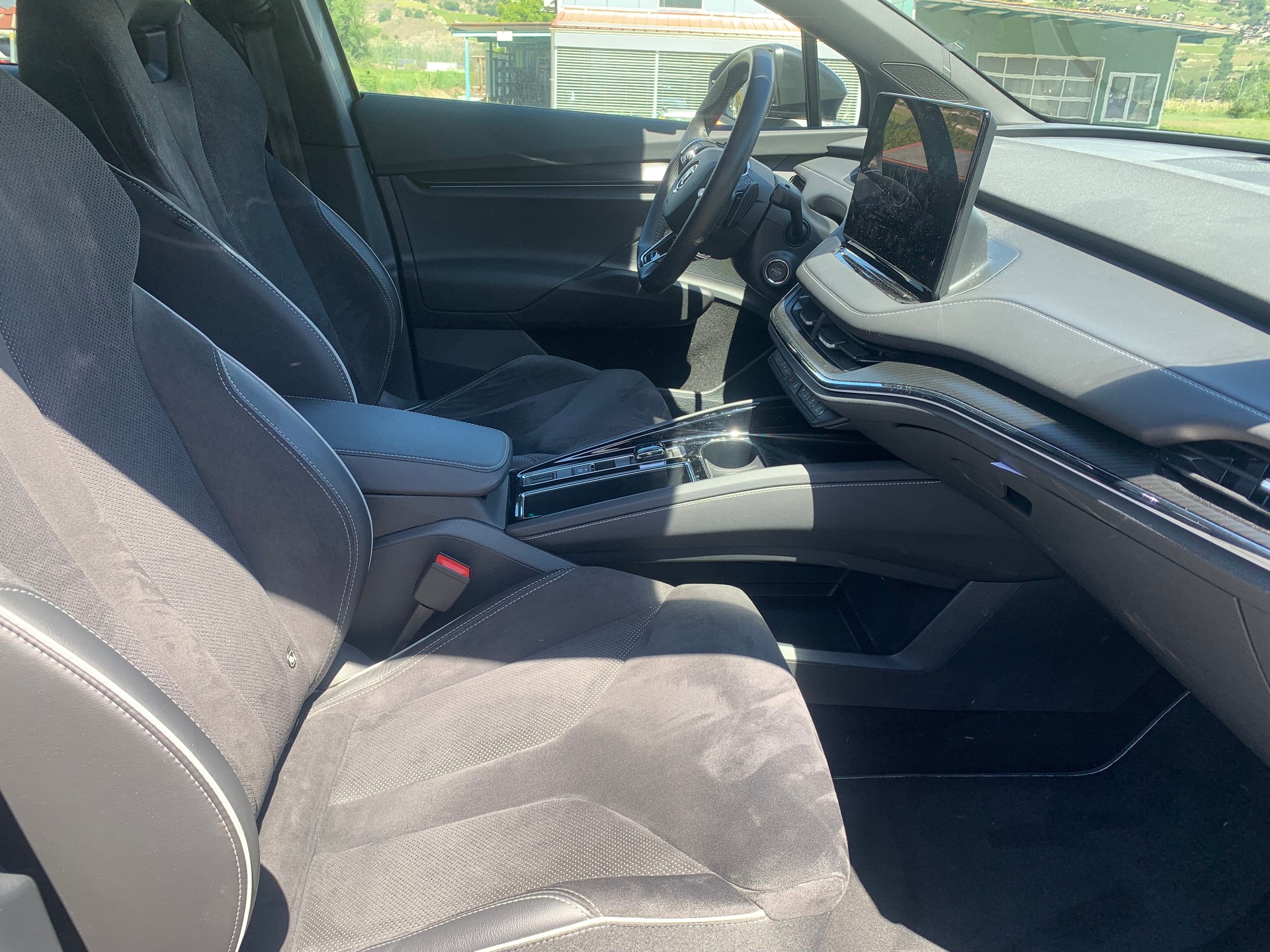 SKODA Enyaq iV 80x SportLine-image-13