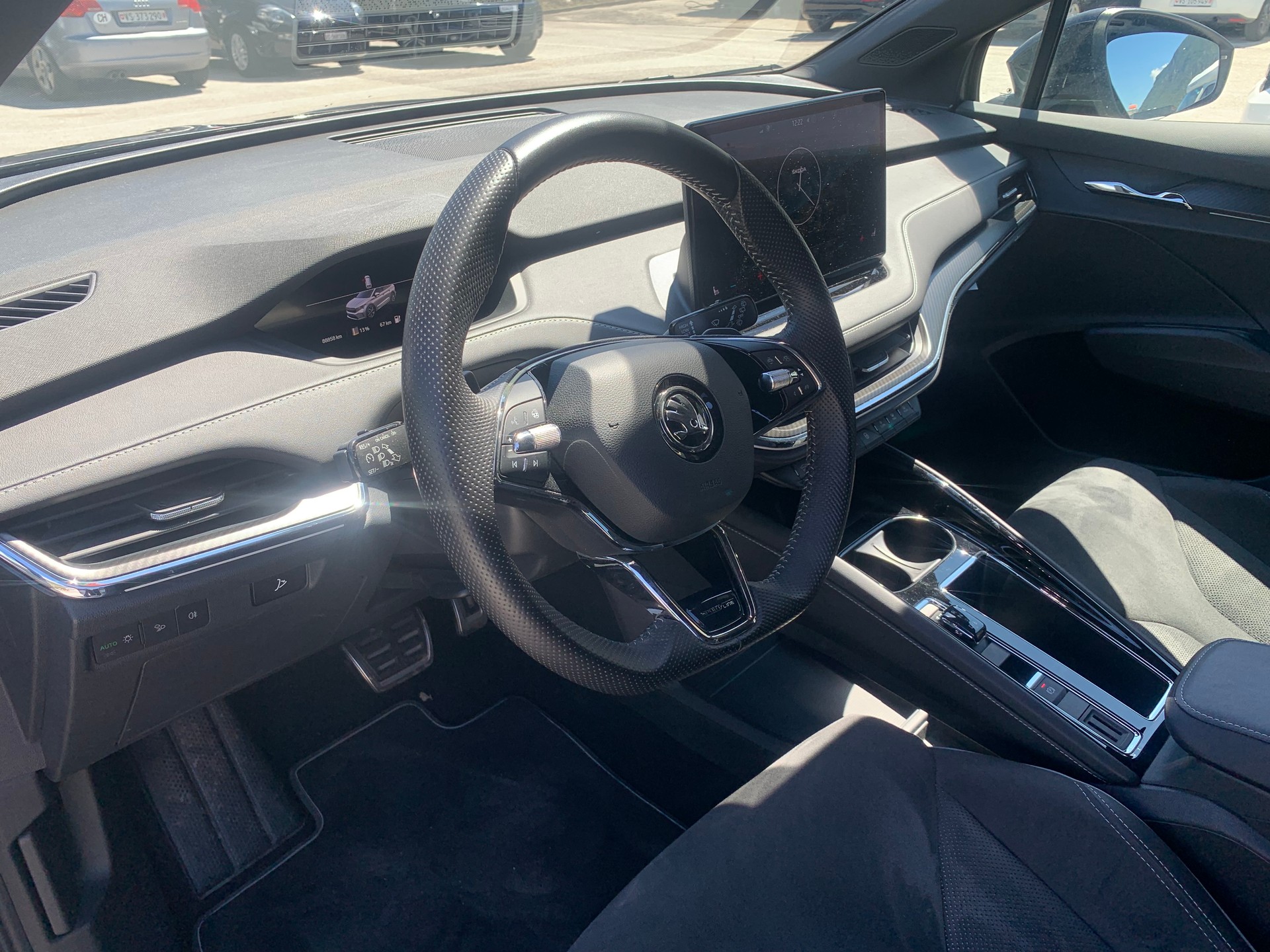 SKODA Enyaq iV 80x SportLine-image-14