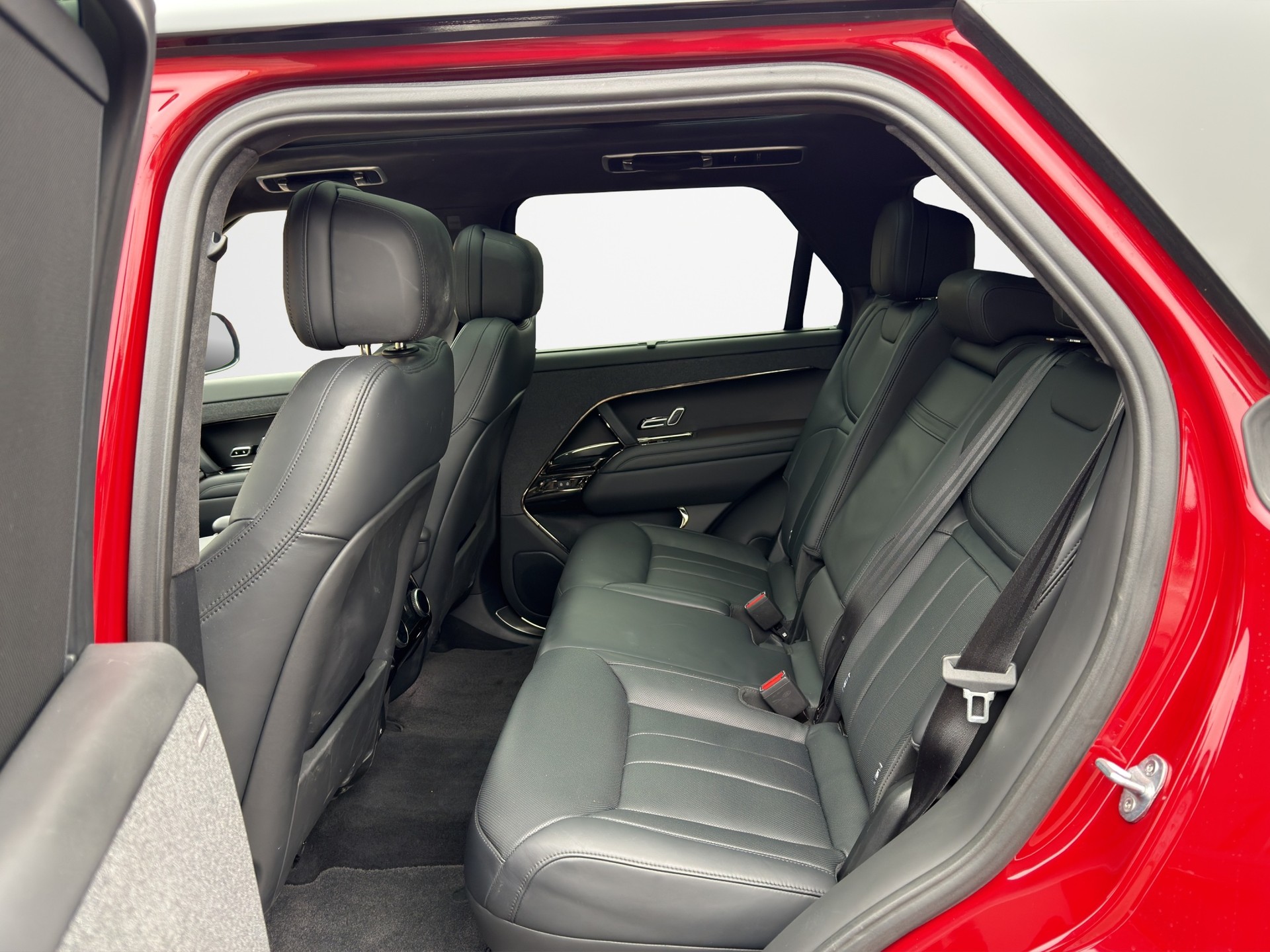 LAND ROVER Range Rover Sport P530 4.4 V8 First Edition Automatic-image-13