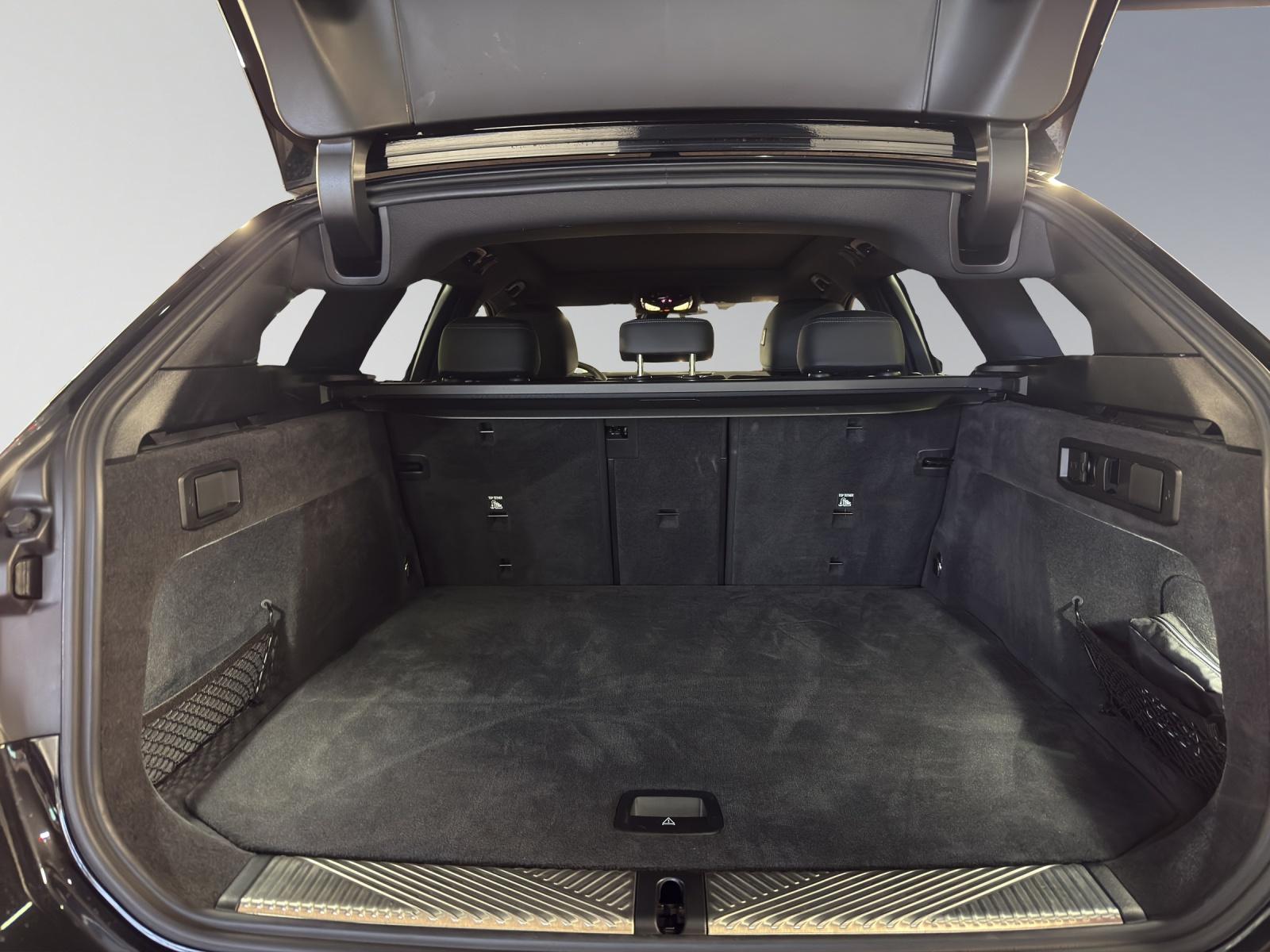 BMW 530e xDrive Touring M-SportPaket-image-19