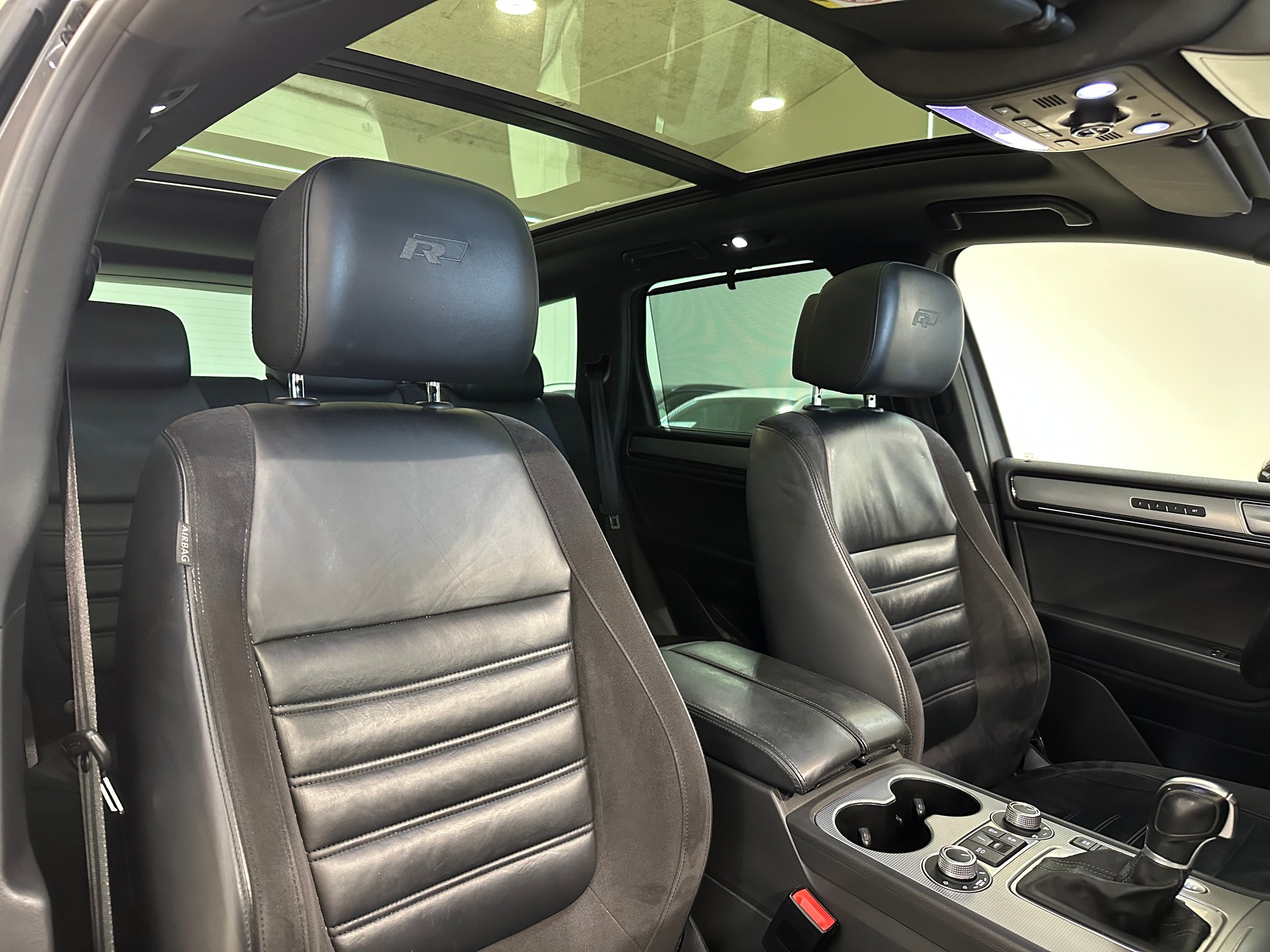 VW Touareg 3.0 TDI BlueMotion Technology Tiptronic-image-15