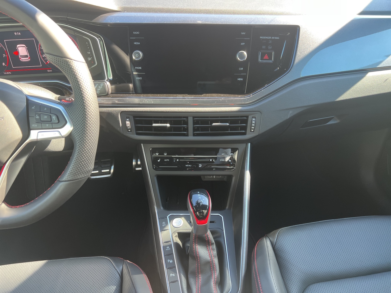 VW Polo 2.0 TSI GTI DSG-image-10