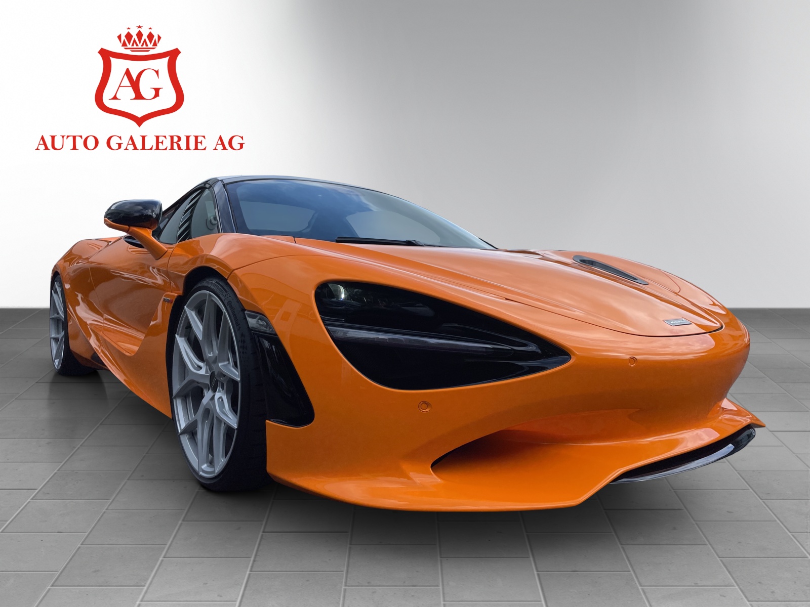 McLAREN 750S Spider-image-22