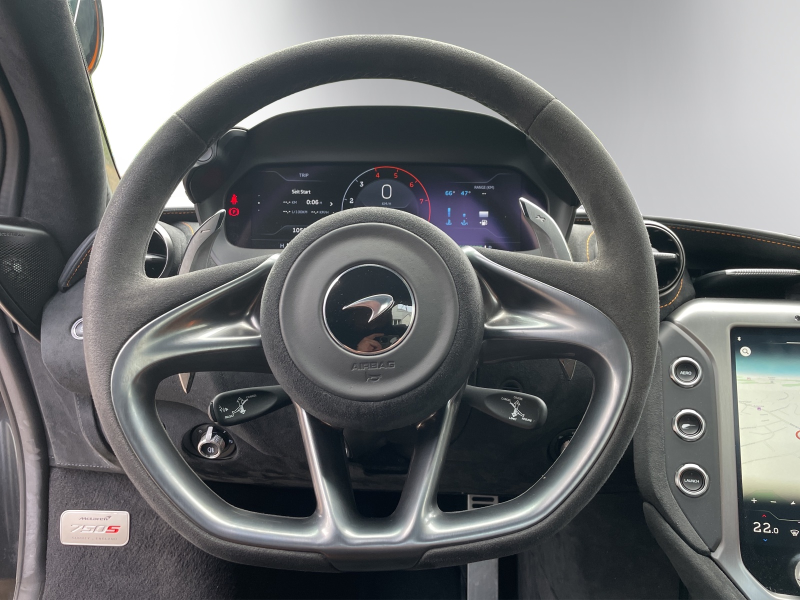 McLAREN 750S Spider-image-26