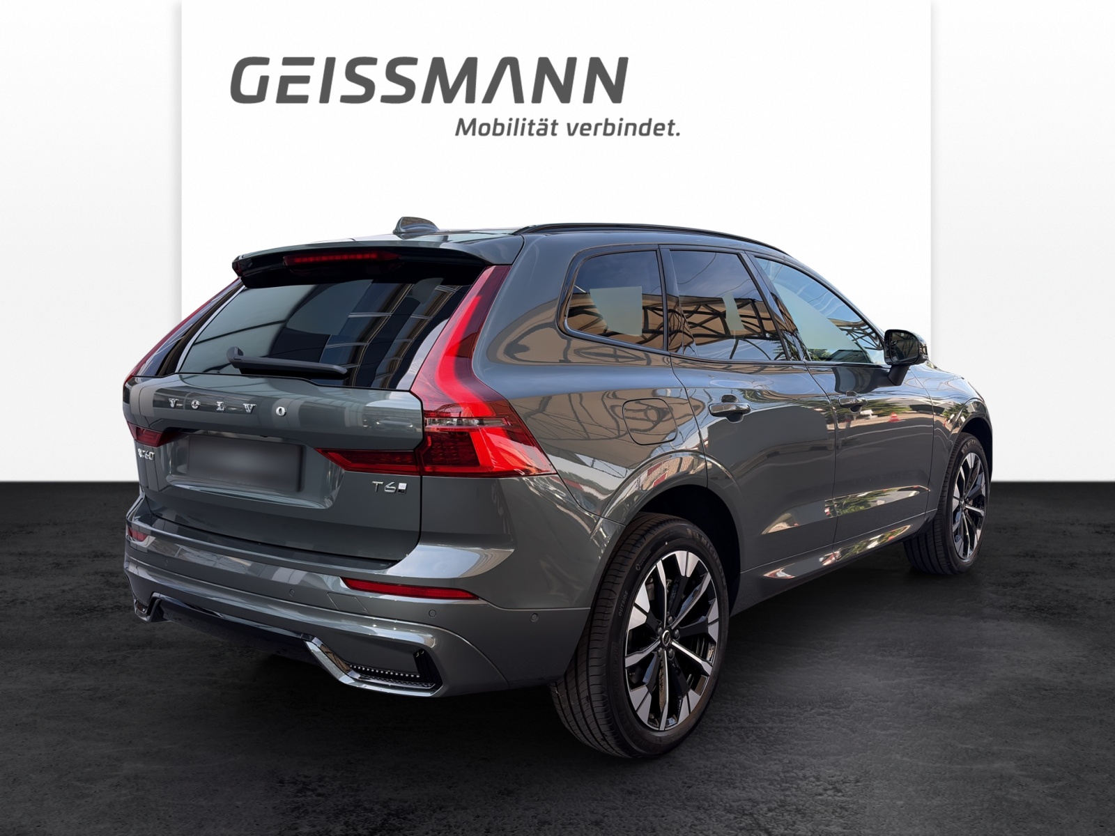 VOLVO XC60 2.0 T6 TE Ultra Dark eAWD-image-5