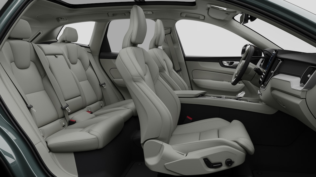 VOLVO XC60 2.0 T6 TE Ultra Dark eAWD-image-13