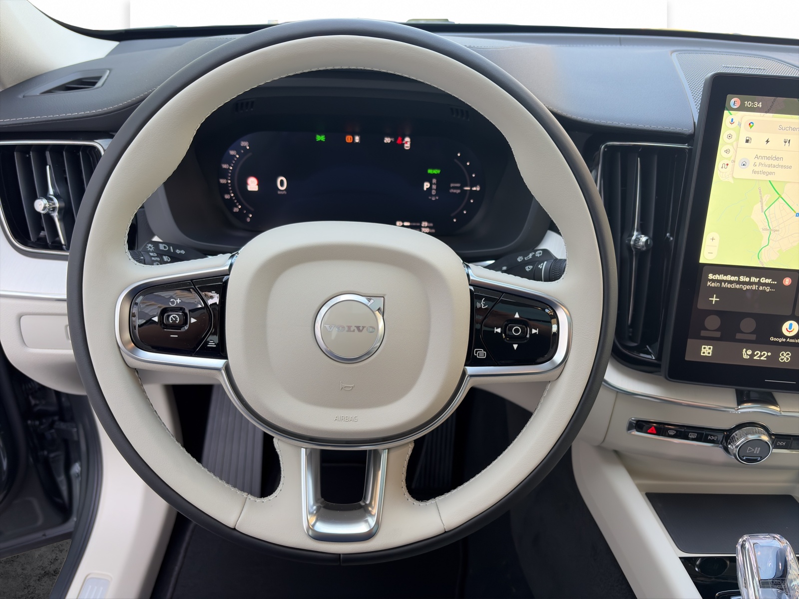 VOLVO XC60 2.0 T6 TE Ultra Dark eAWD-image-9