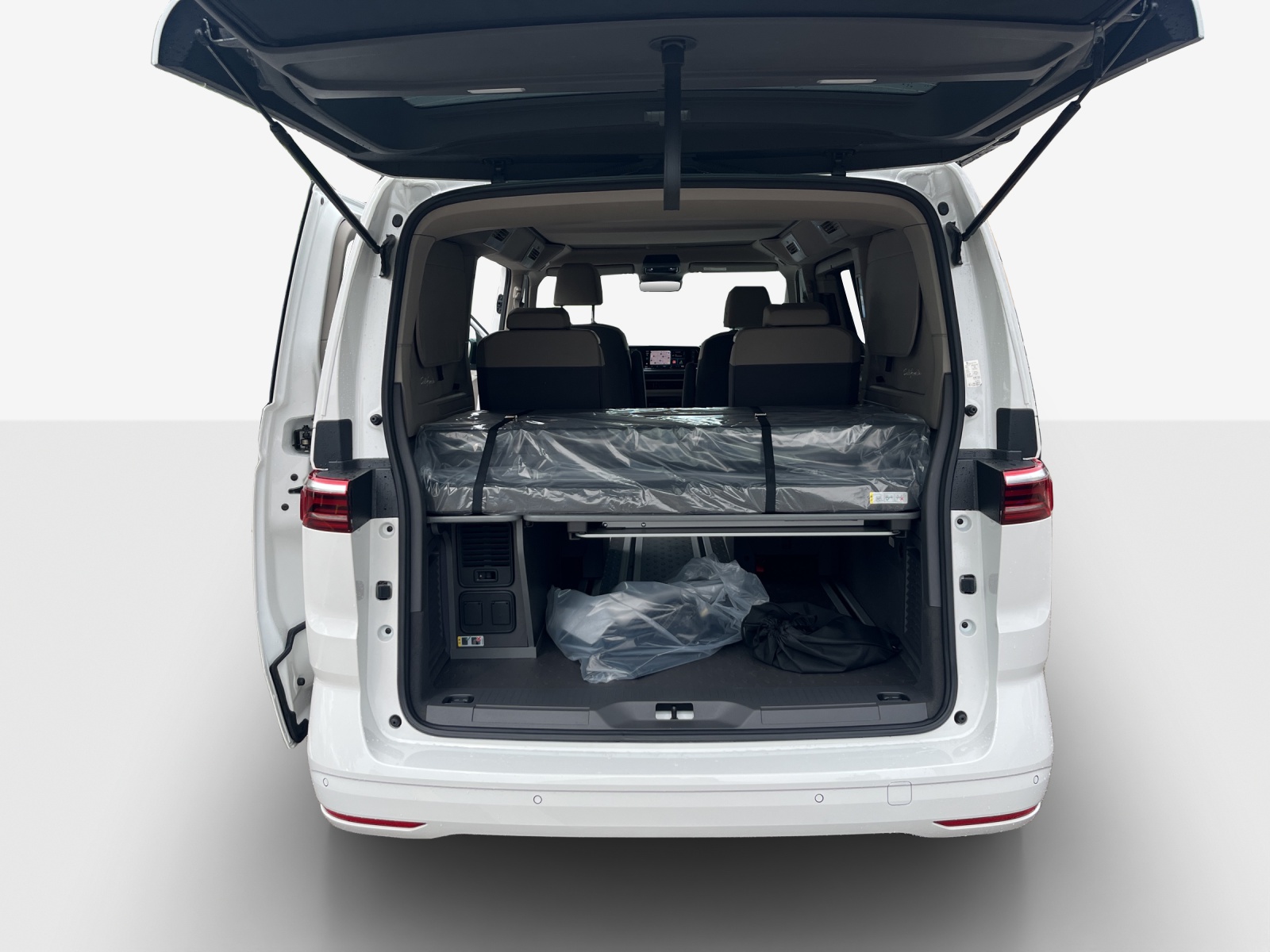 VW California eHybrid Beach Liberty 4Motion-image-11