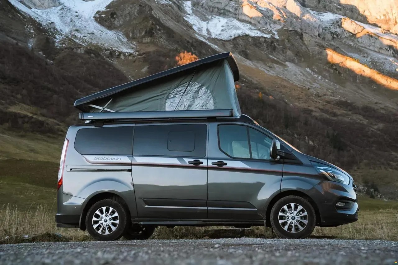 DETHLEFFS GLOBEVAN CAMP TWO-image-0