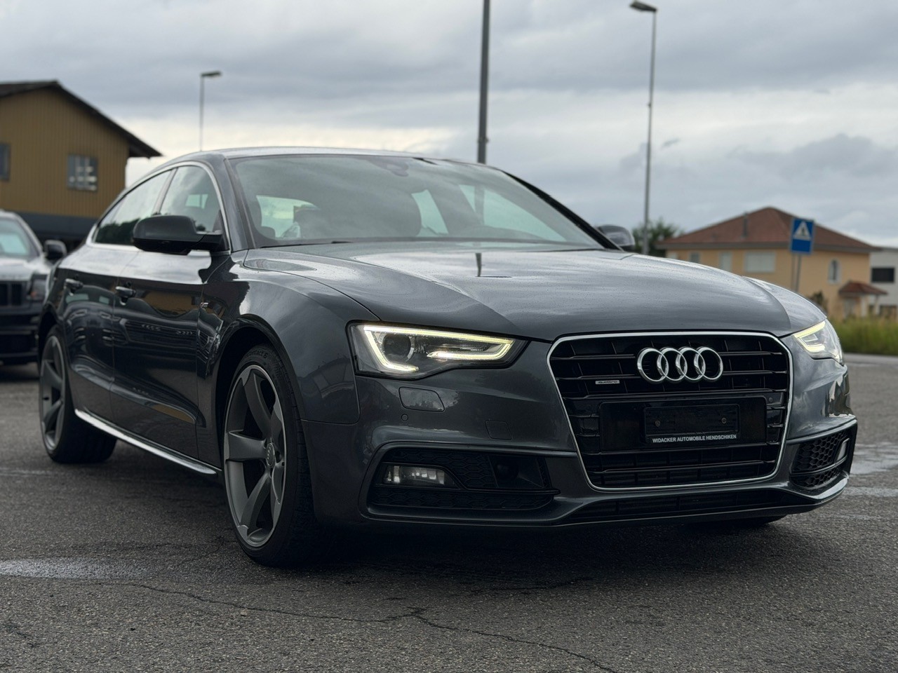 AUDI A5 Sportback 3.0 TDI quattro S-tronic-image-2