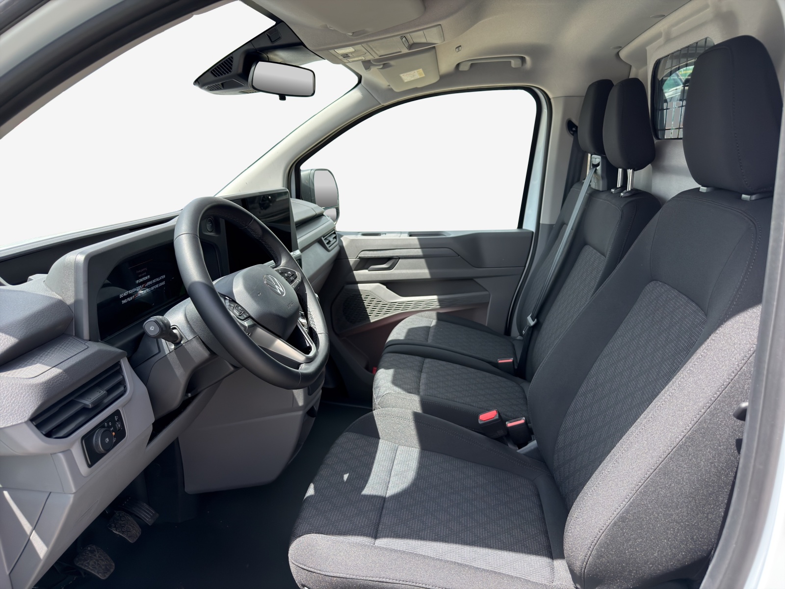 VW Transporter 2.0 TDI-image-7