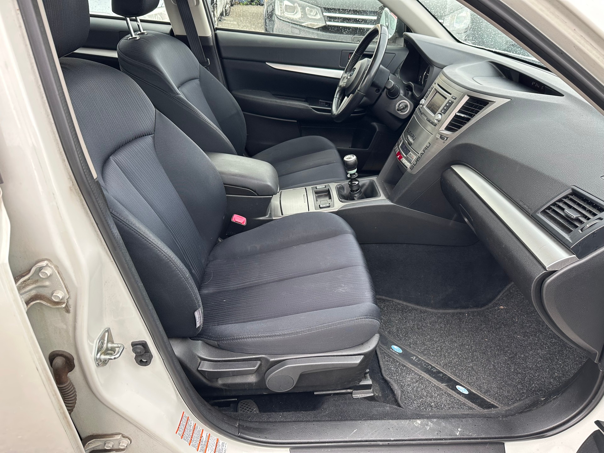 SUBARU Legacy 2.0D Swiss AWD-image-7
