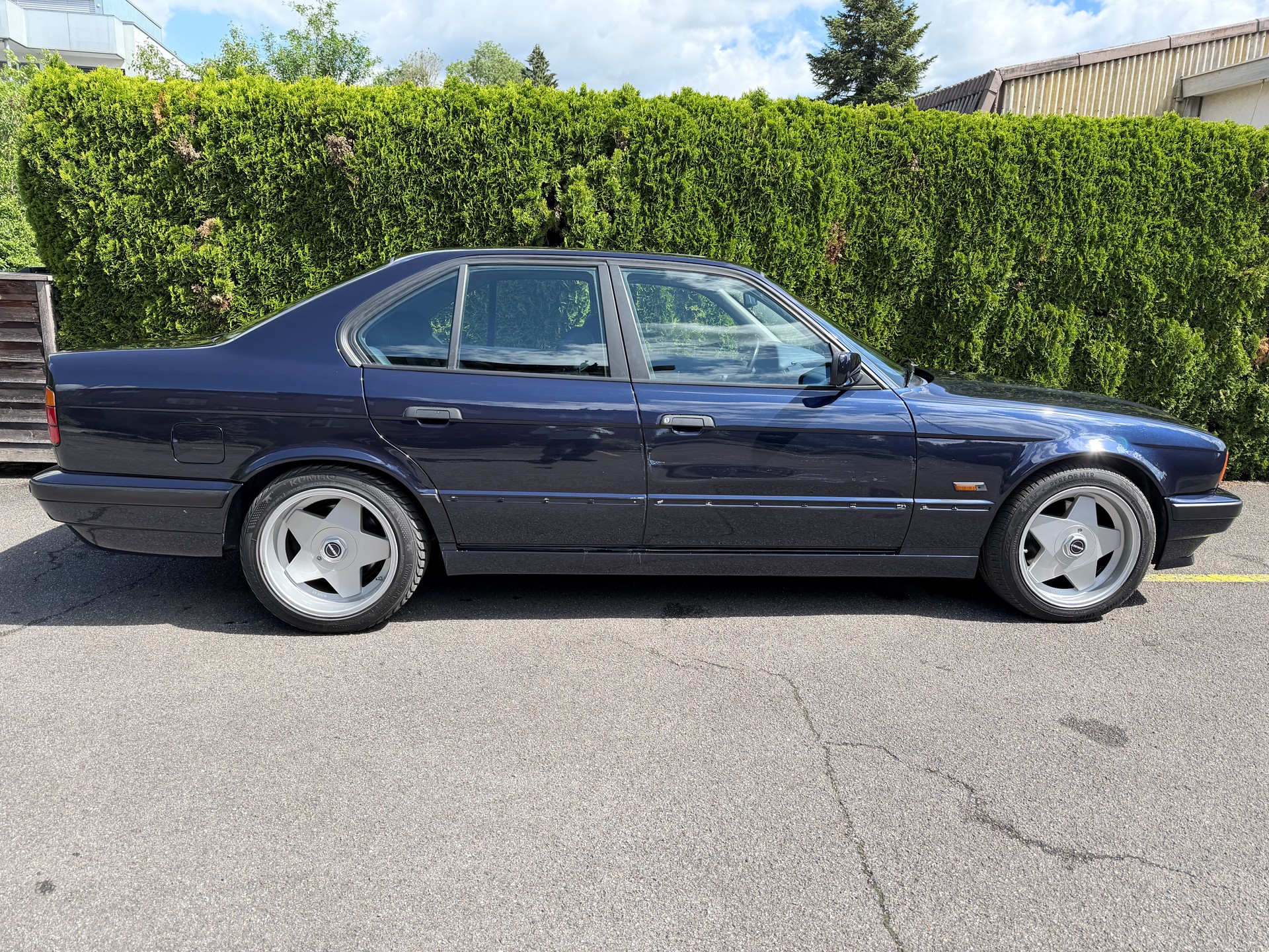 BMW 530i V8 A-image-5