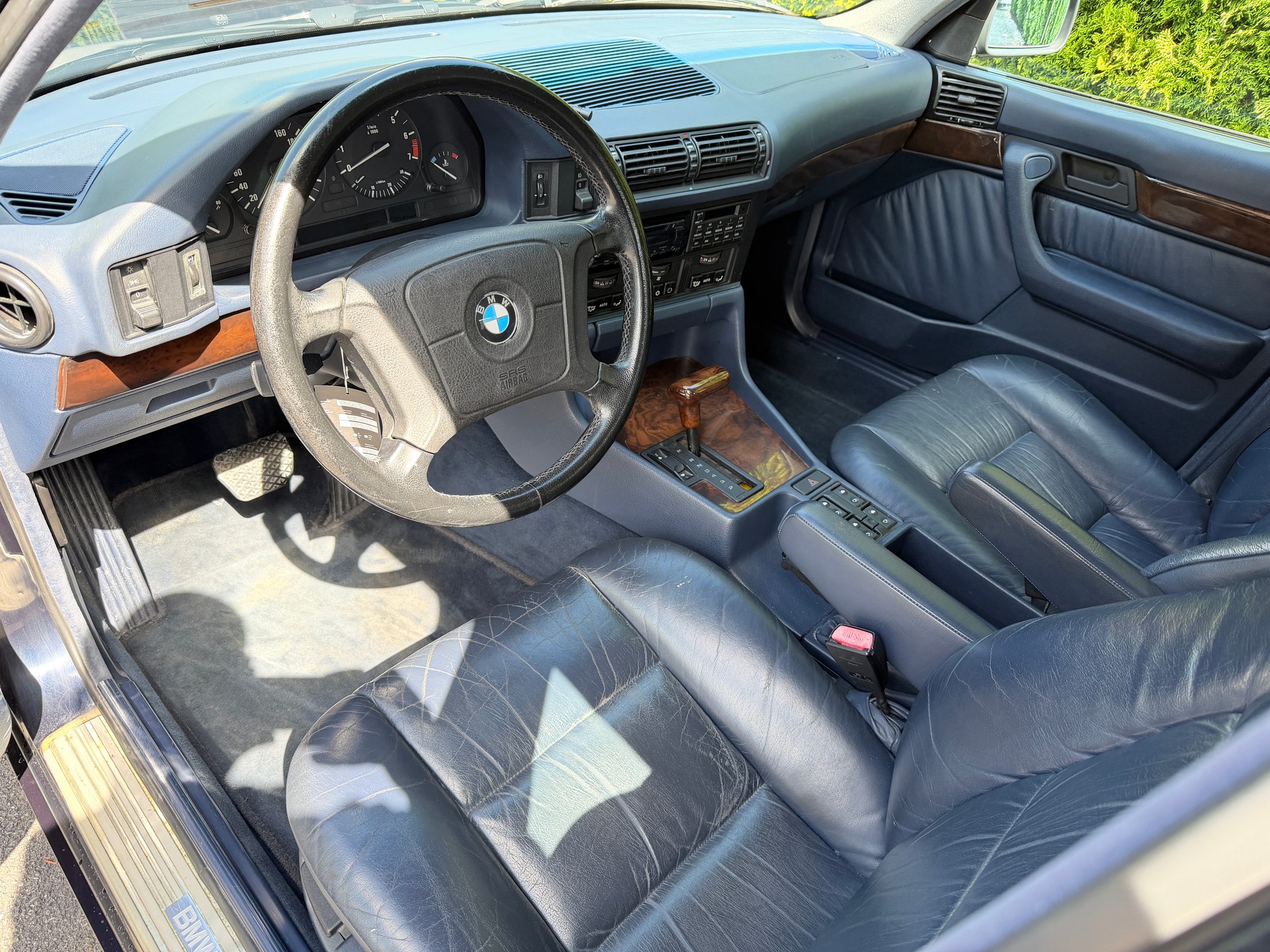 BMW 530i V8 A-image-7