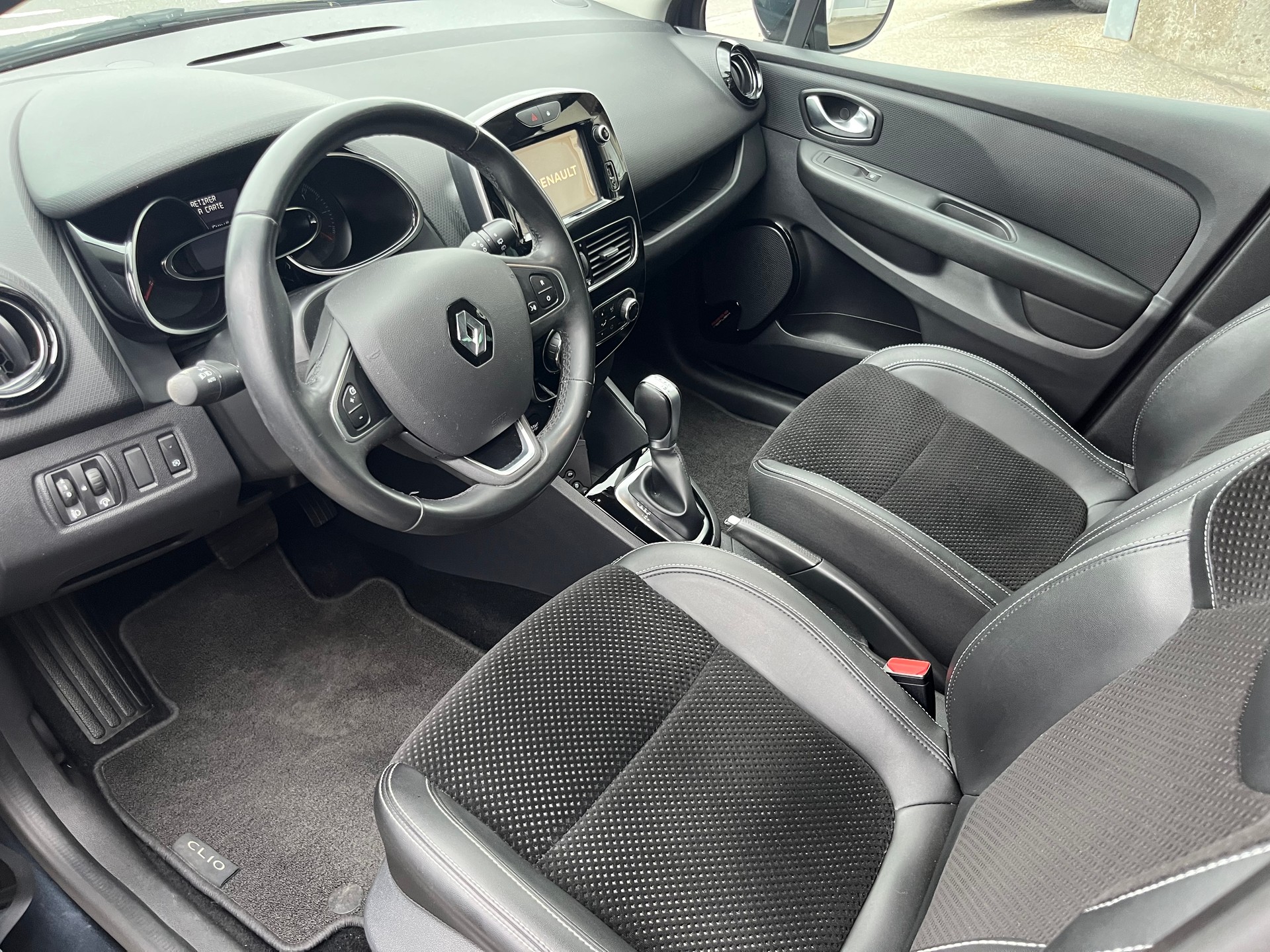 RENAULT Clio 1.5 dCi Intens EDC+++AB MFK+++NEUER ZAHNRIEMEN UND WASSERPUMPE+++-image-5