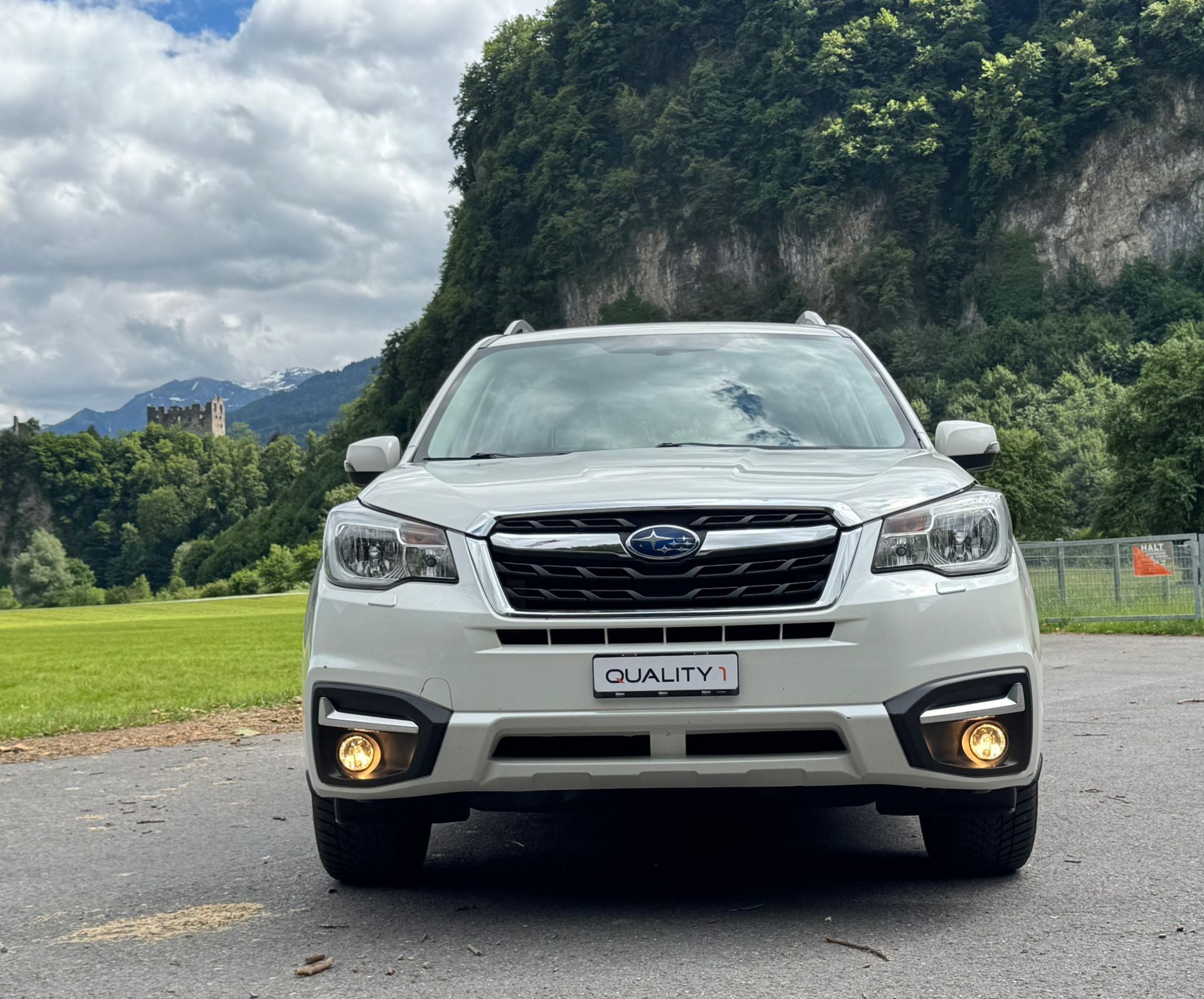 SUBARU Forester 2.0i Swiss Lineartronic-image-0