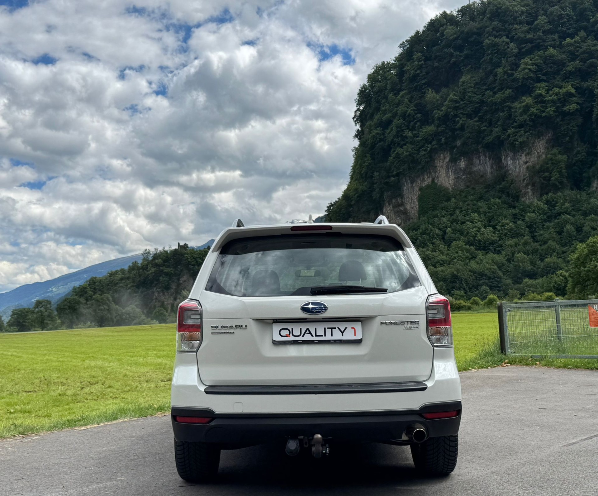 SUBARU Forester 2.0i Swiss Lineartronic-image-7